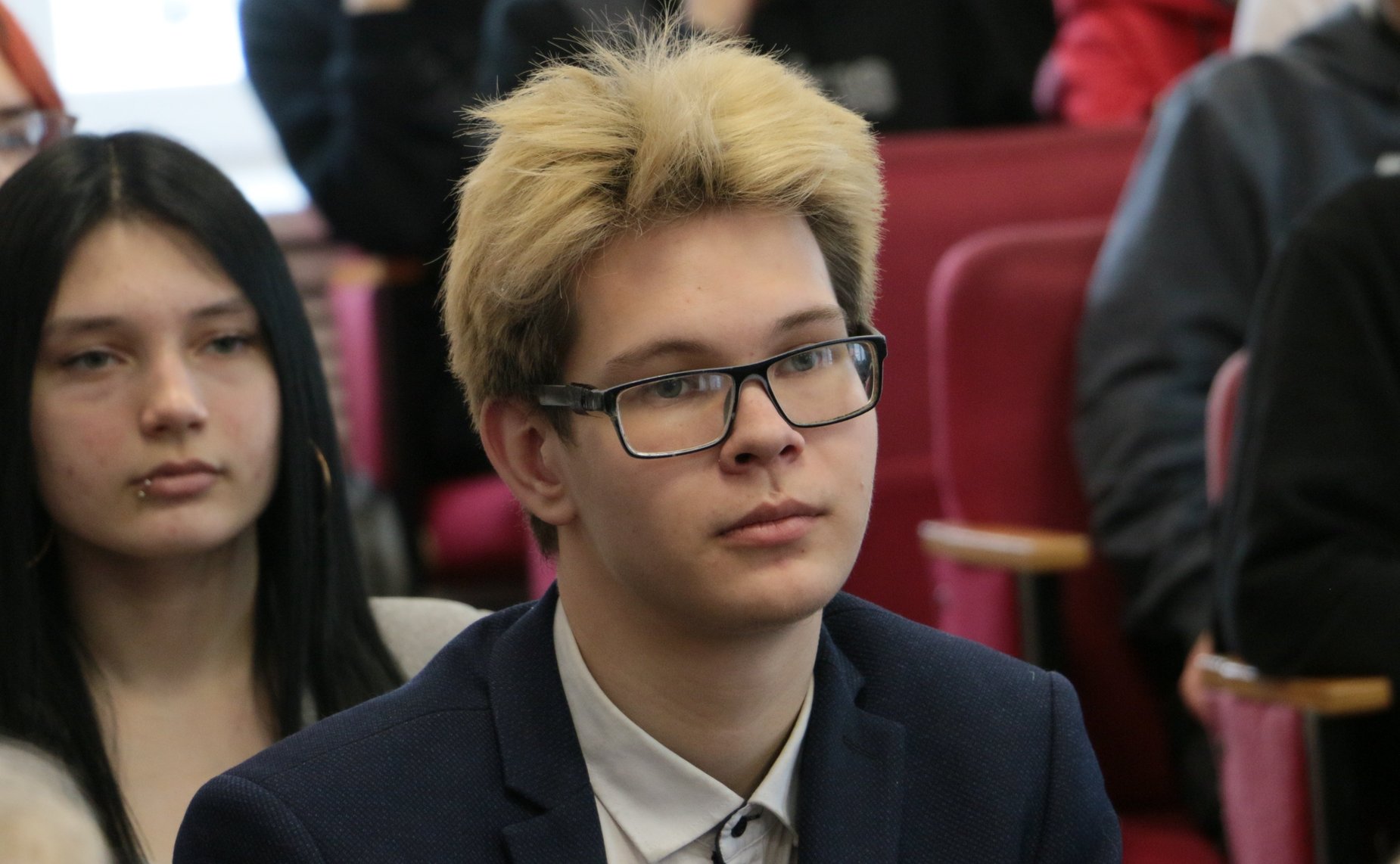 Александр Жуков посетил филиал Черногорского горно-строительного техникума в Абазе