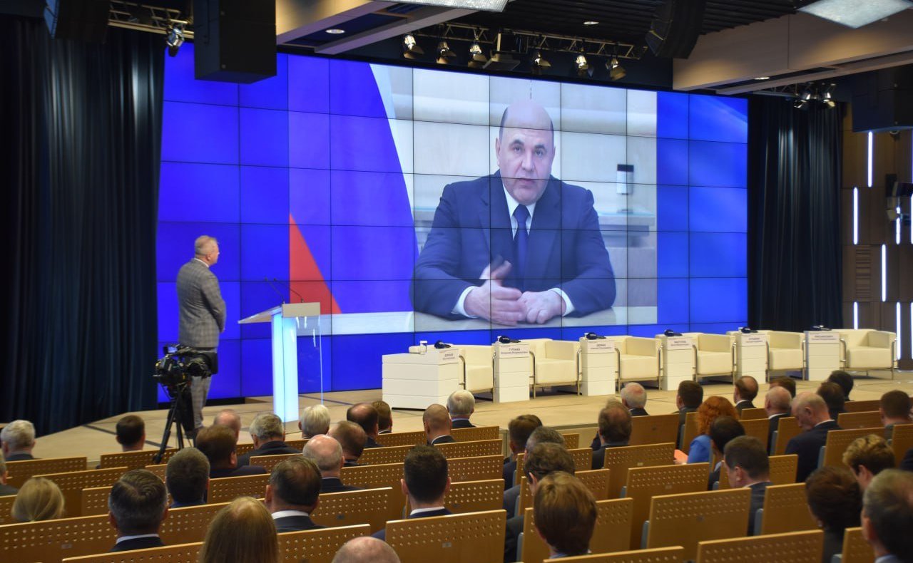 Заместитель Председателя Совета Федерации Николай Журавлев выступил на заседании Коллегии Министерства промышленности и торговли России