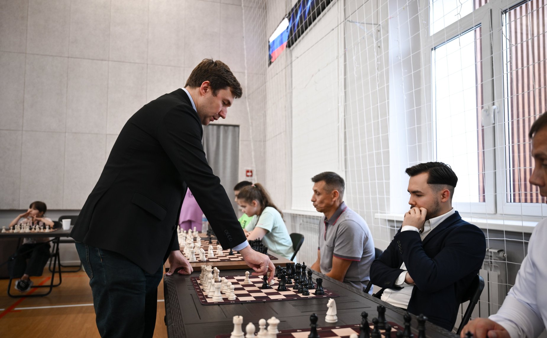 Инна Святенко и Сергей Карякин приняли участие в открытии шахматного клуба и совещании «Вовлечение участников СВО в физическую культуру и спорт»