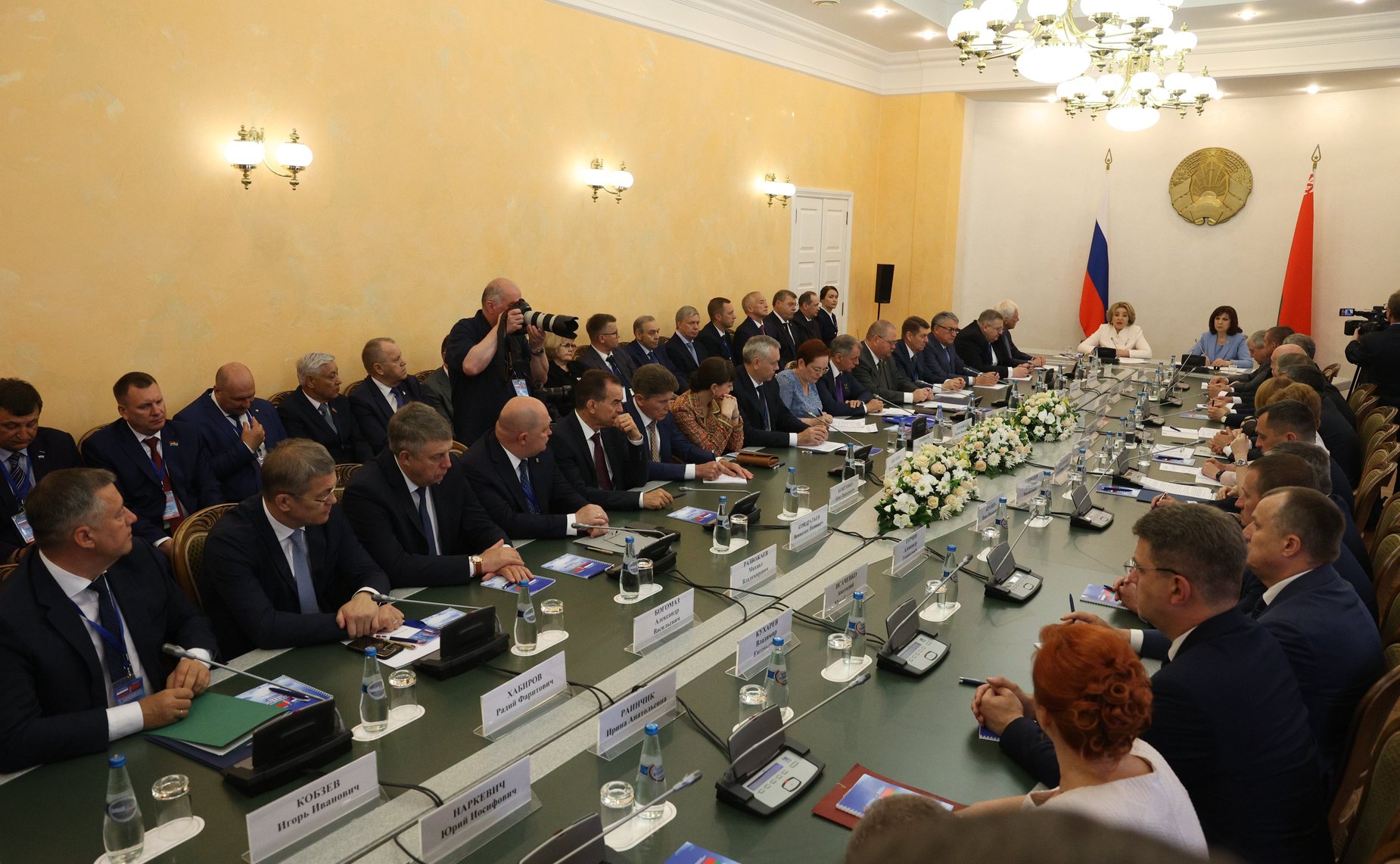 Встреча Председателя Совета Федерации Валентины Матвиенко и Председателя Совета Республики Национального собрания Республики Беларусь Натальи Кочановой с руководством субъектов Российской Федерации и регионов Республики Беларусь