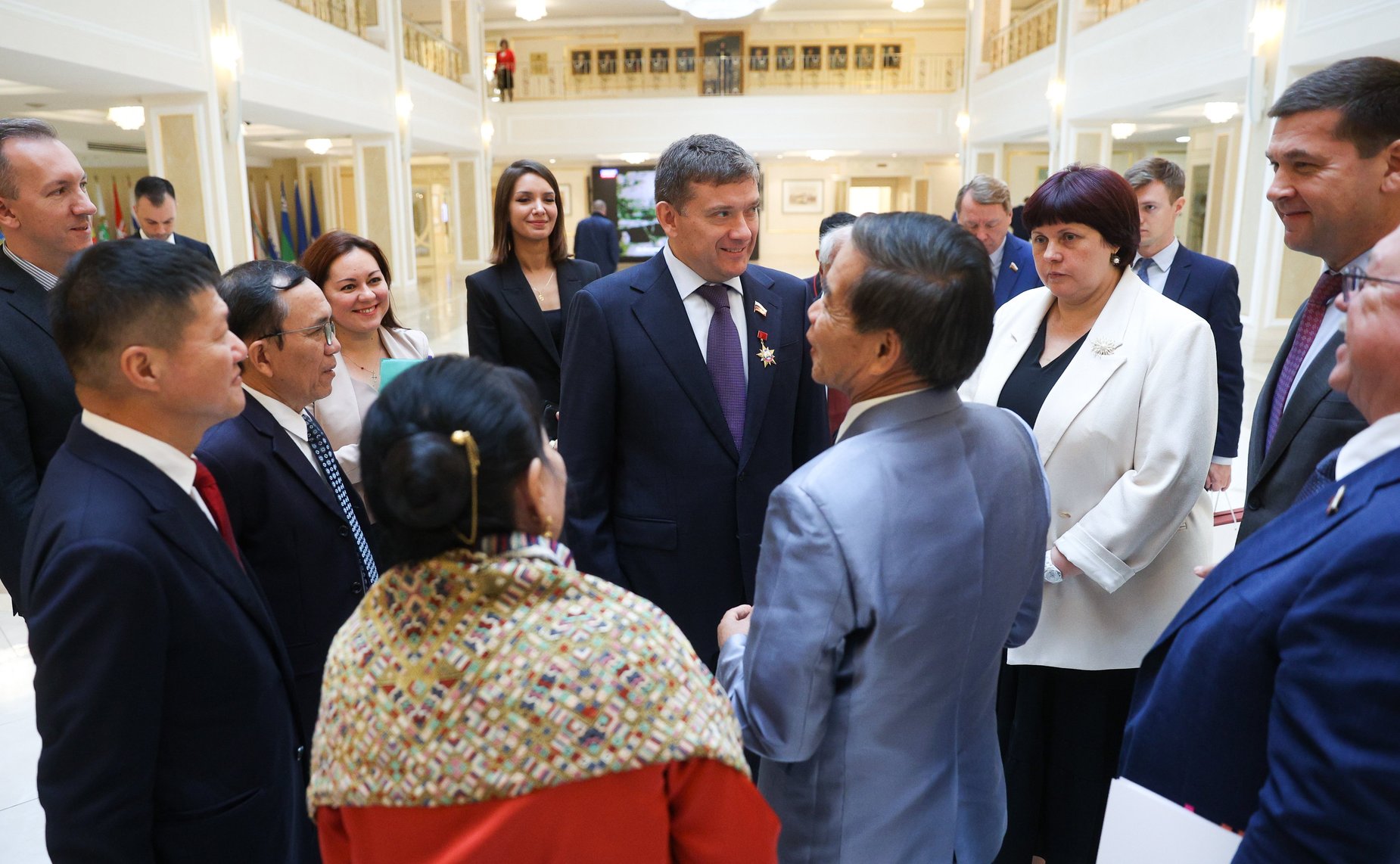 Встреча Николая Журавлева с членом Политбюро Народно-революционной партии Лаоса, Председателем Центрального комитета Лаосского фронта национального развития