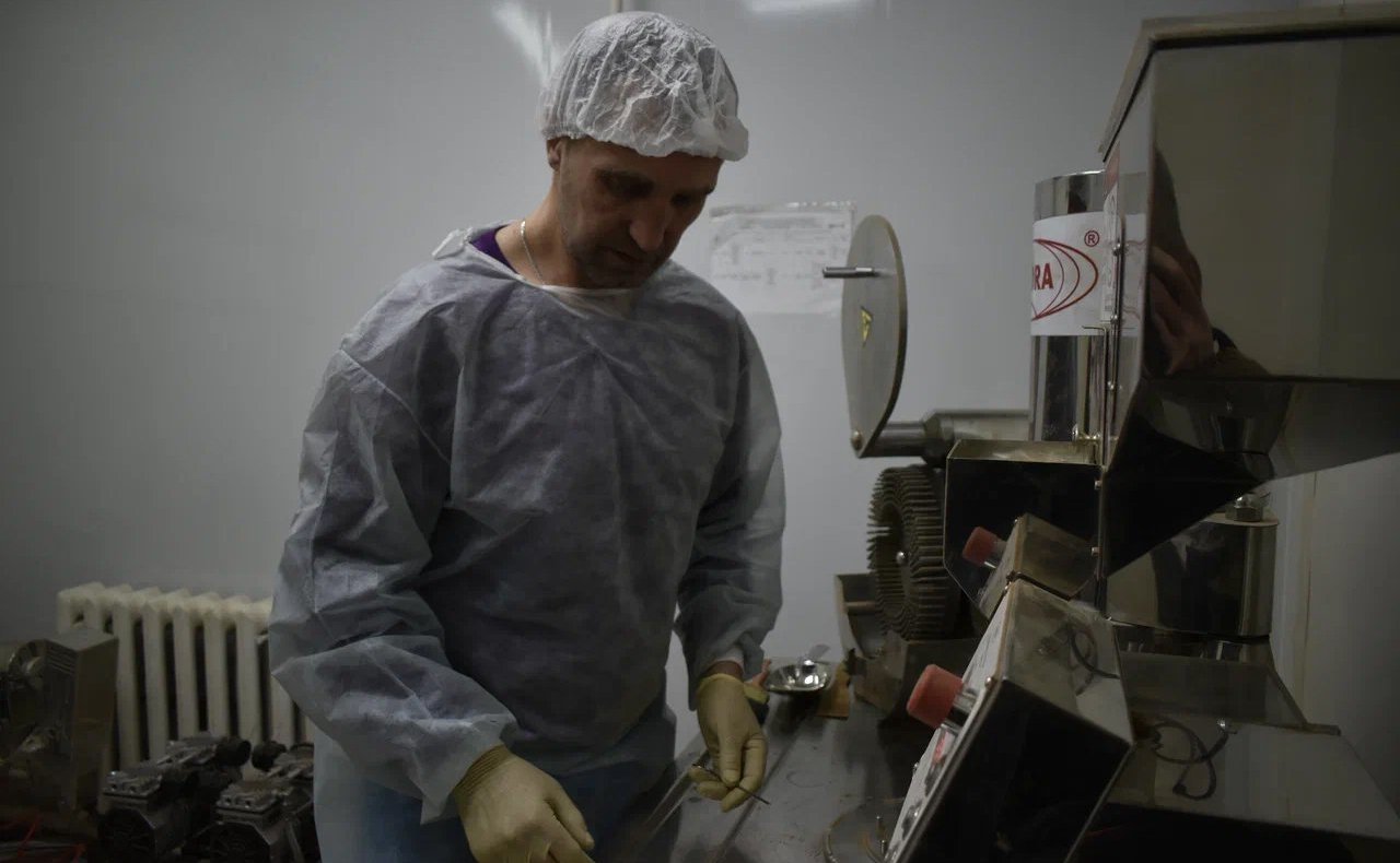 Татьяна Гигель встретилась с коллективом компании «Пантовитал», которая занимается глубокой переработкой пантов марала