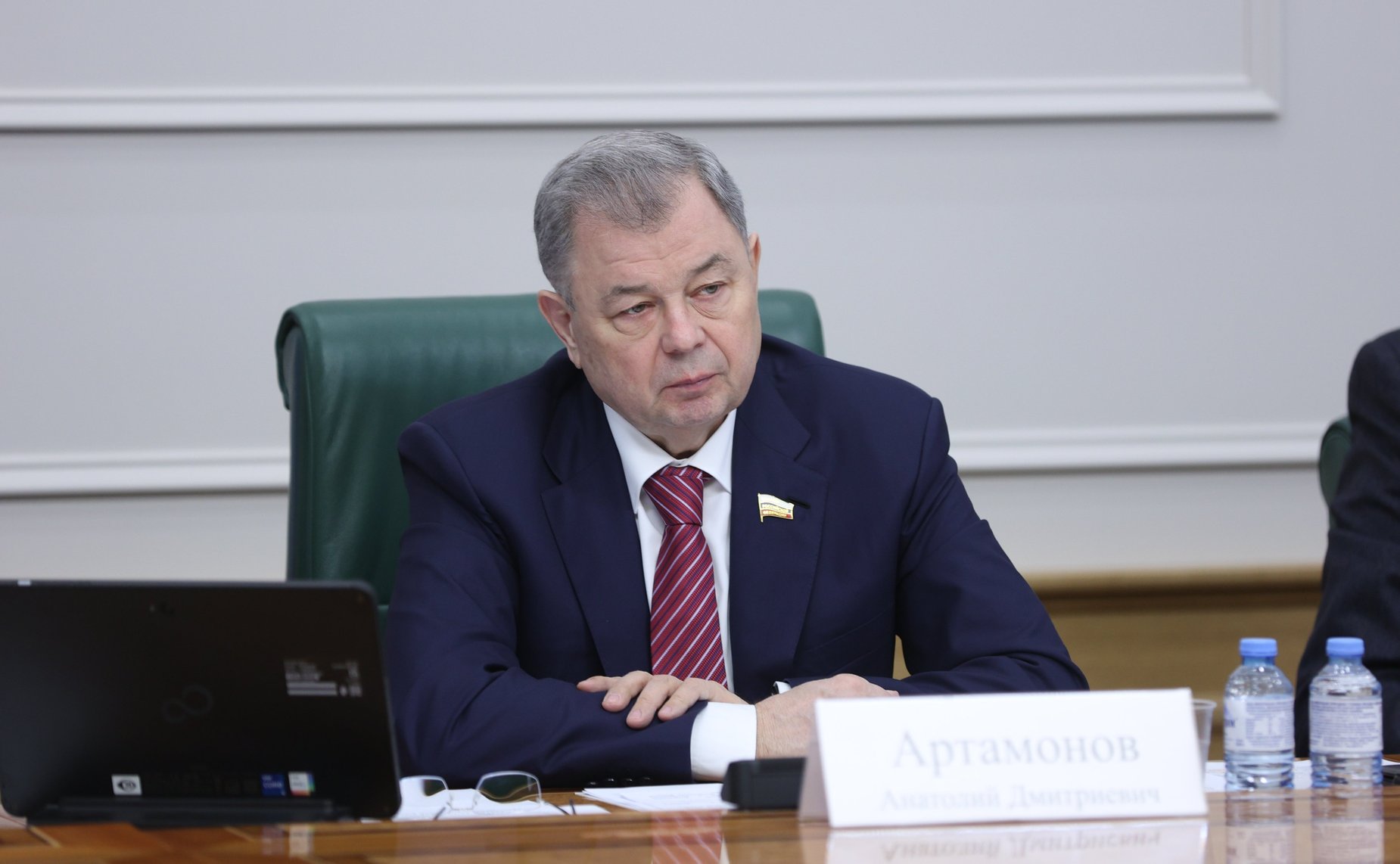 Анатолий Артамонов