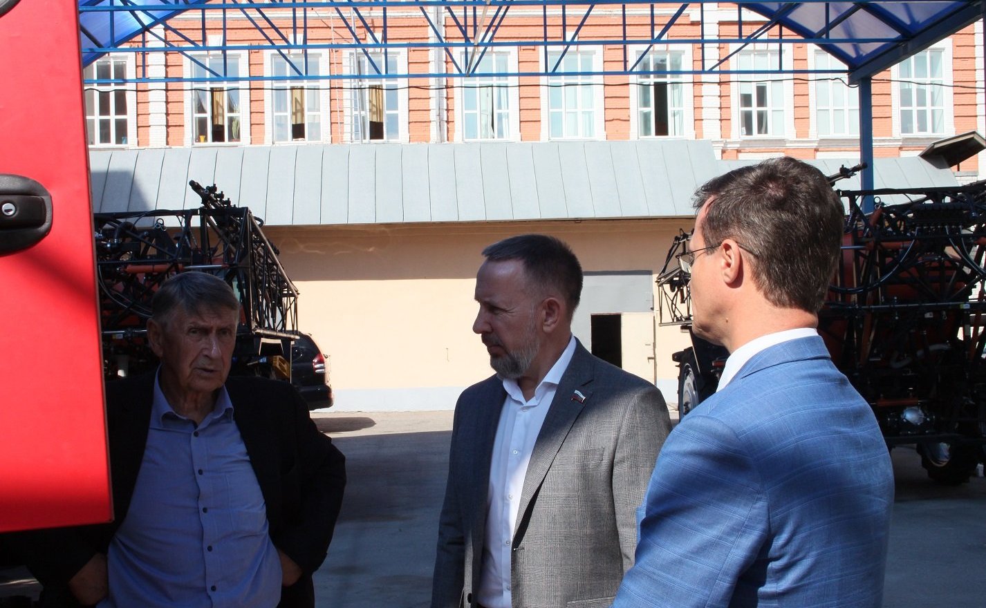 Олег Алексеев в ходе работы в регионе посетил Саратовский государственный университет генетики, биотехнологии и инженерии имени Н.И. Вавилова