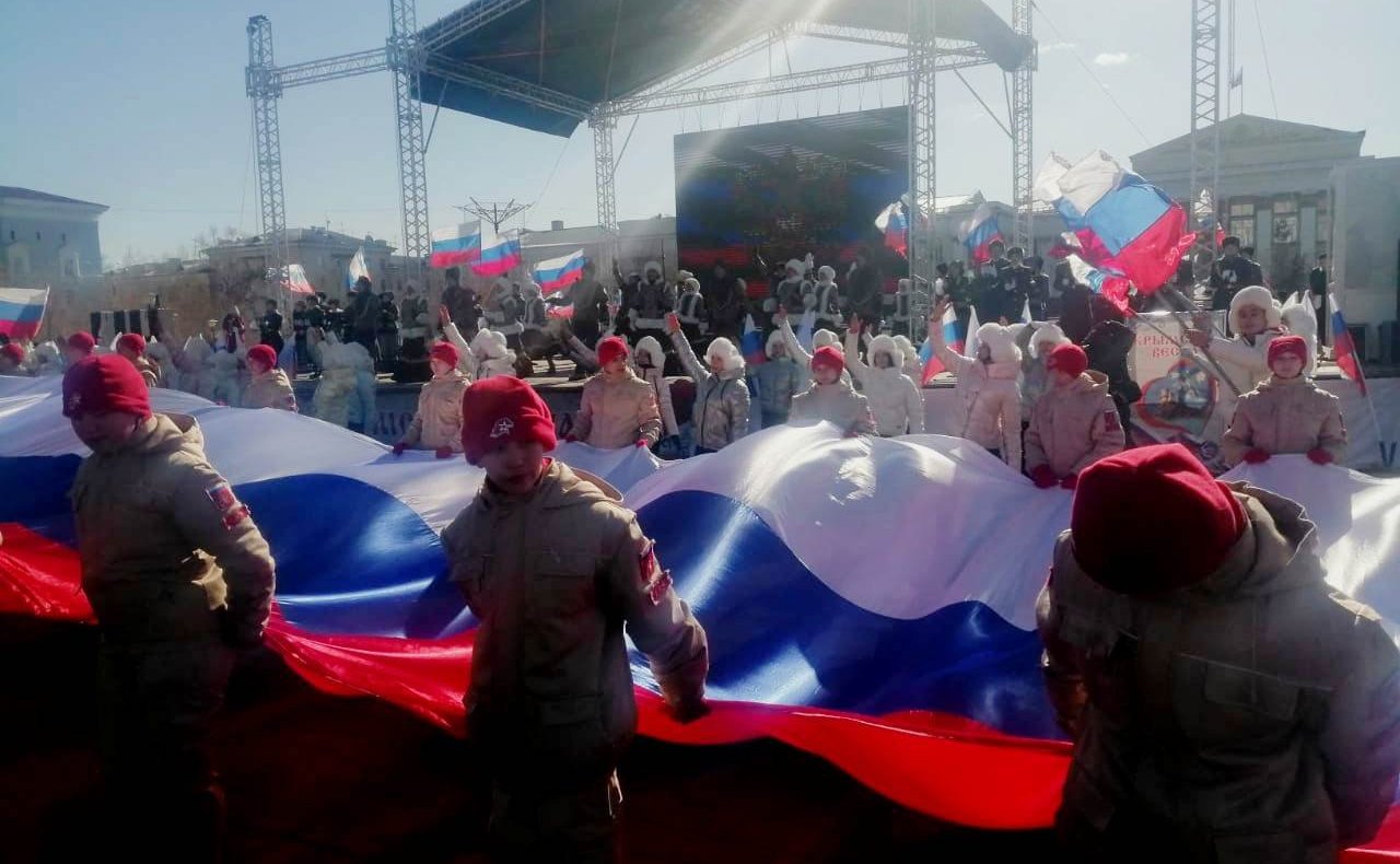 Сергей Михайлов поздравил жителей и гостей Забайкалья с годовщиной воссоединения Крыма с Россией