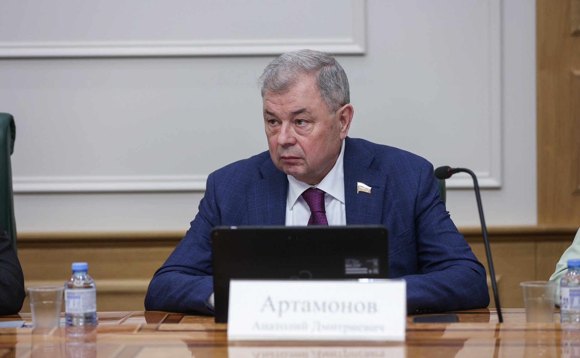 Анатолий Артамонов