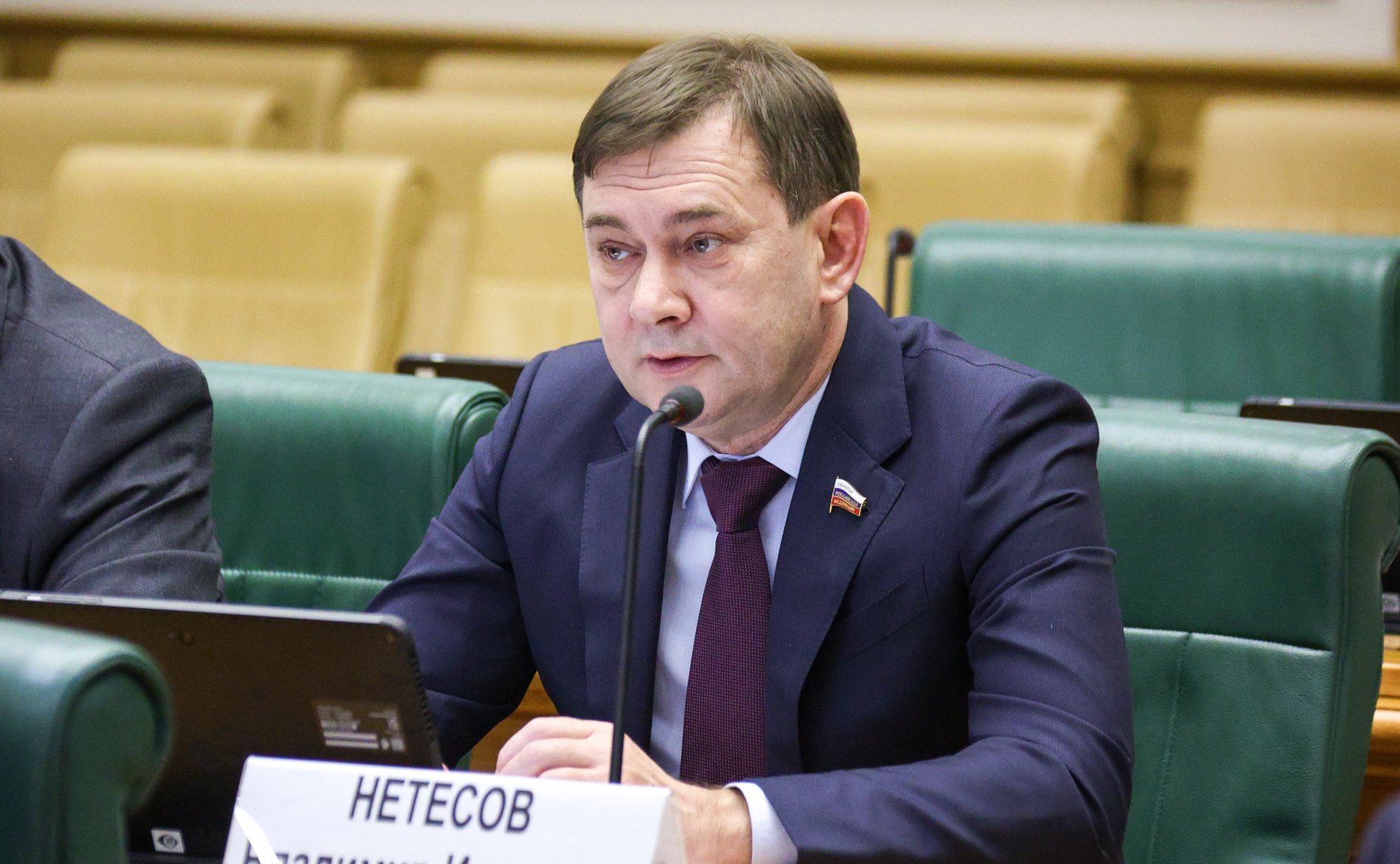 Владимир Нетесов