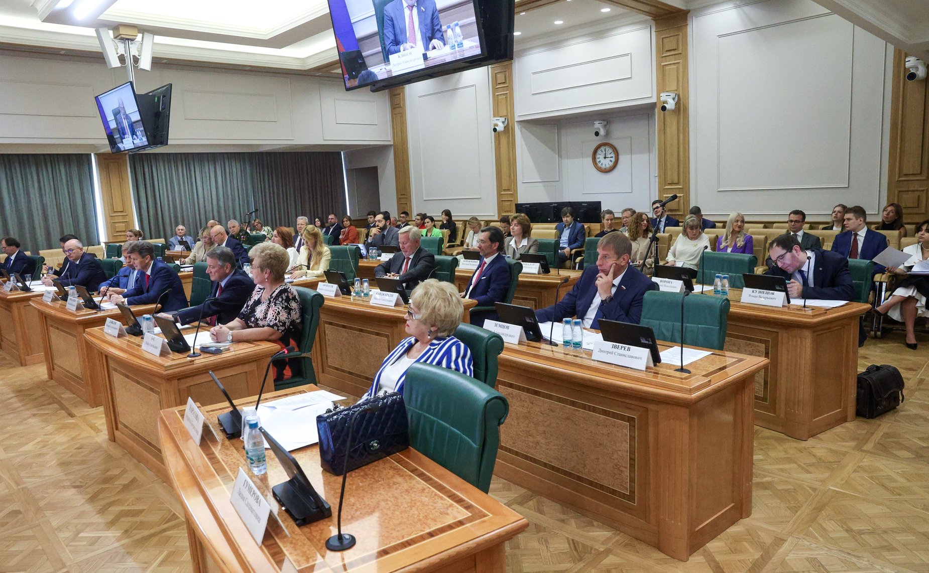 Заседание Комитета Совета Федерации по конституционному законодательству и государственному строительству