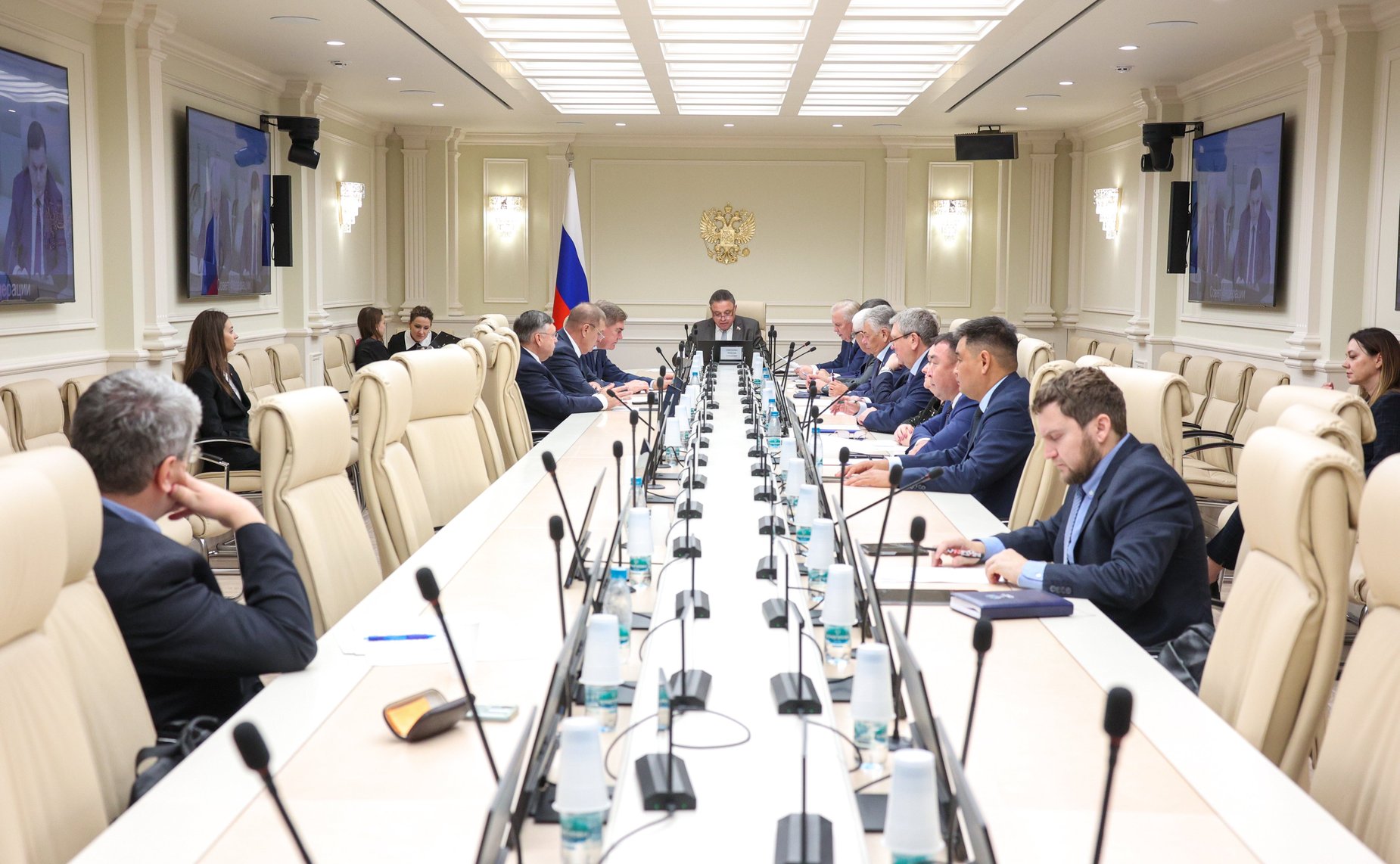 Заседание Комитета Совета Федерации по Регламенту и организации парламентской деятельности