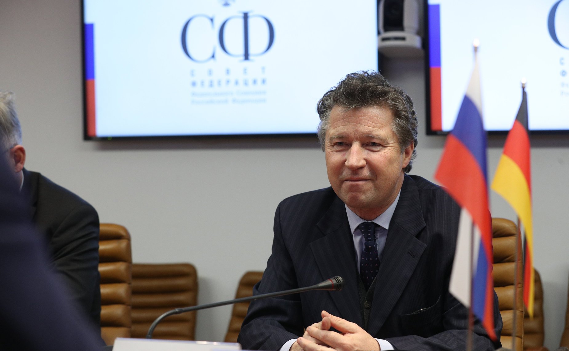 Встреча члена Комитета по экономической политике Валерия Пономарева с Чрезвычайным и Полномочным Послом Федеративной Республики Германия в РФ