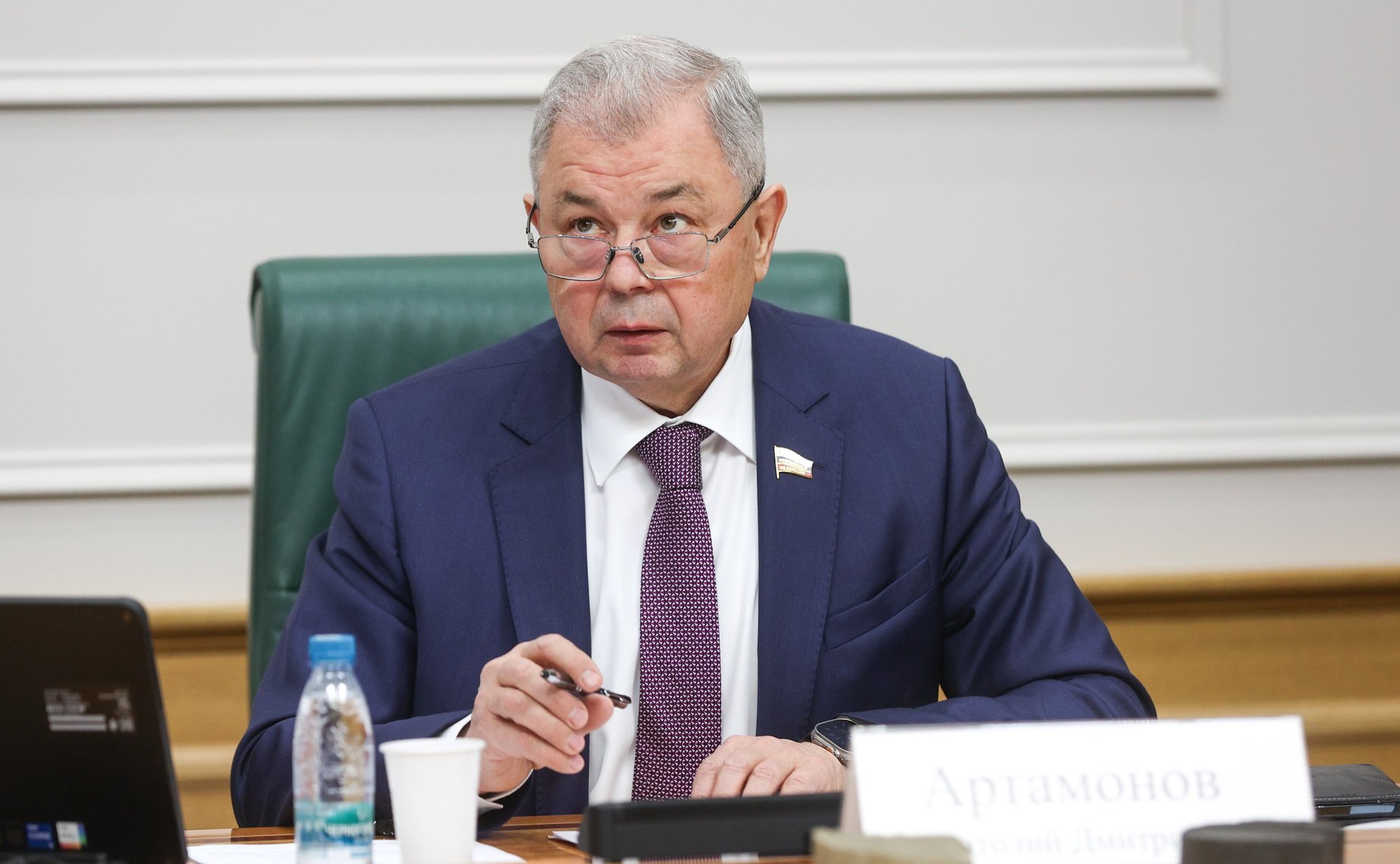 Анатолий Артамонов