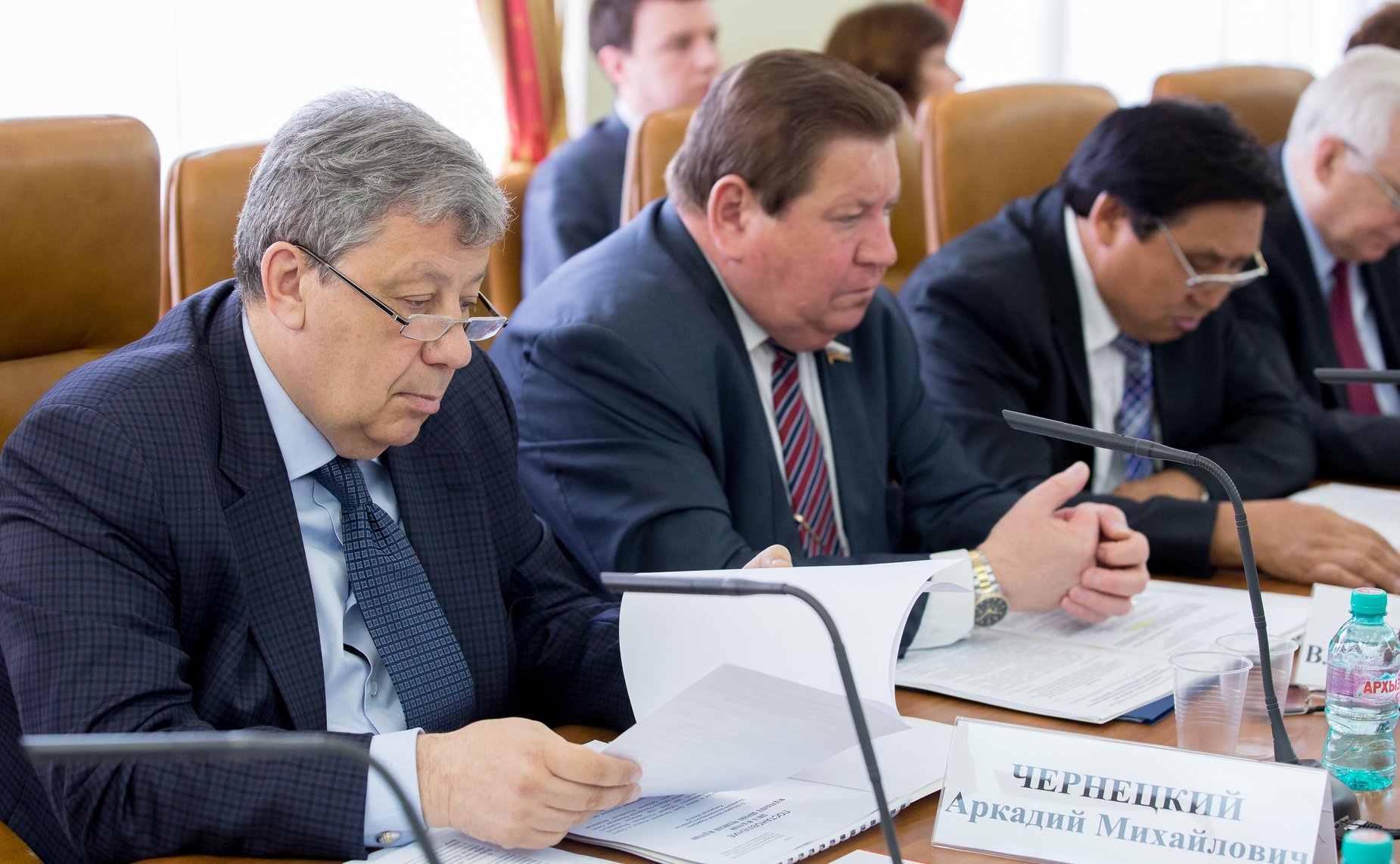 А. Чернецкий, В. Литюшкин, А. Акимов