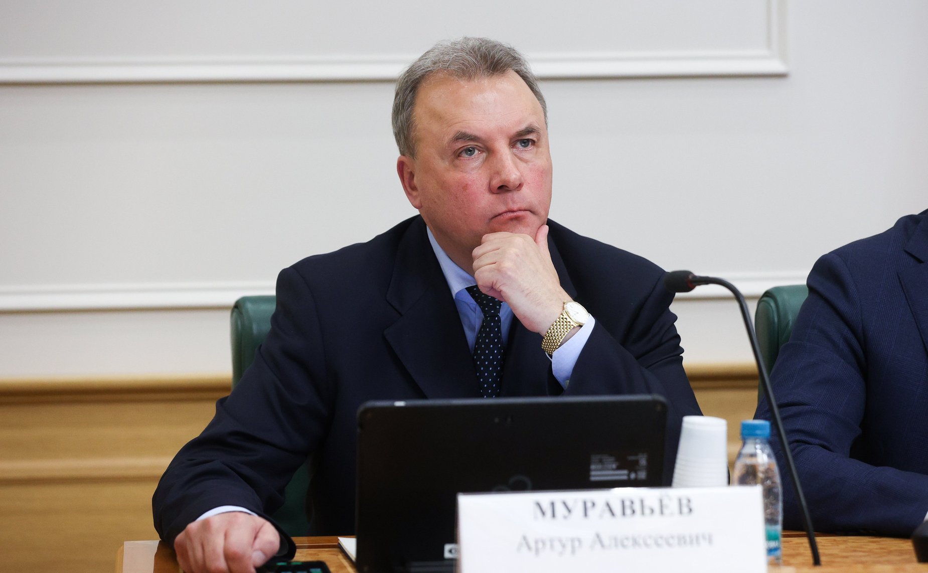 Артур Муравьев