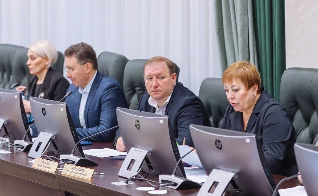 Андрей Хапочкин принял участие в открытии весенней сессии регионального парламента