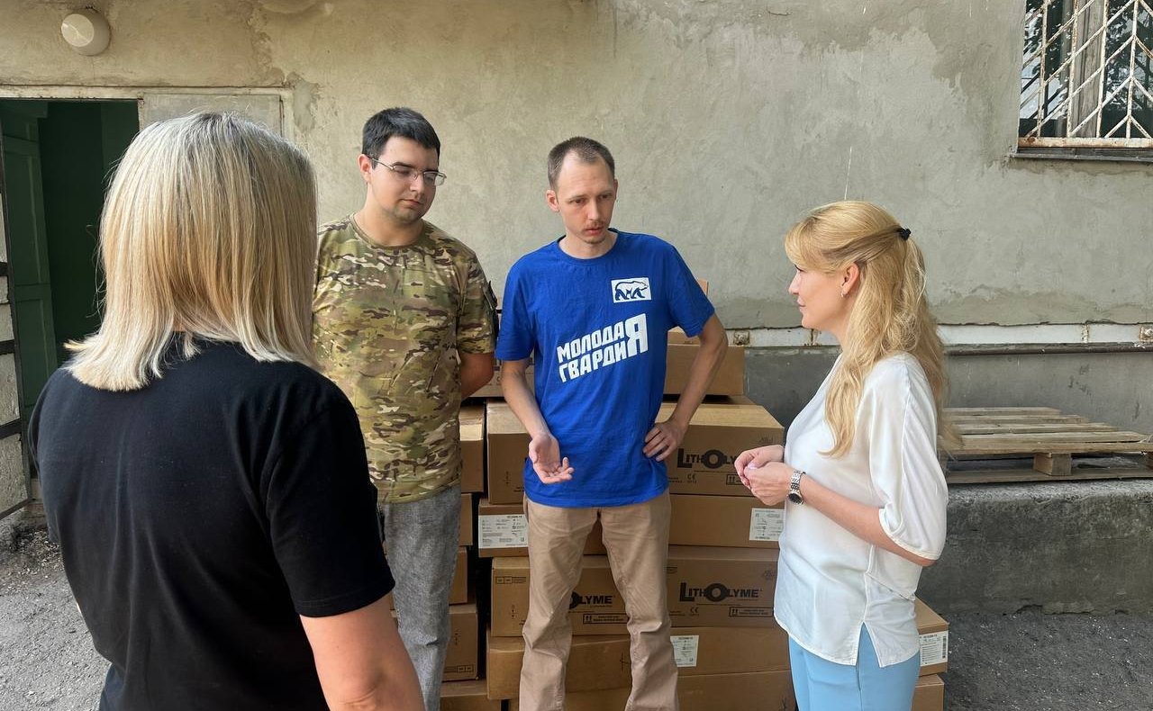 Дарья Лантратова проконтролировала ход восстановления объектов в Беловодском муниципальном округе ЛНР