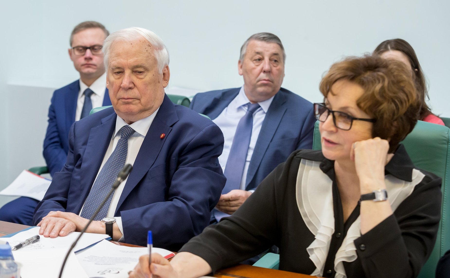 Н. Рыжков и Е. Лахова