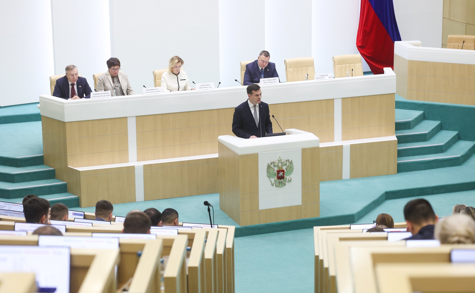 Заседание Палаты молодых законодателей при Совете Федерации