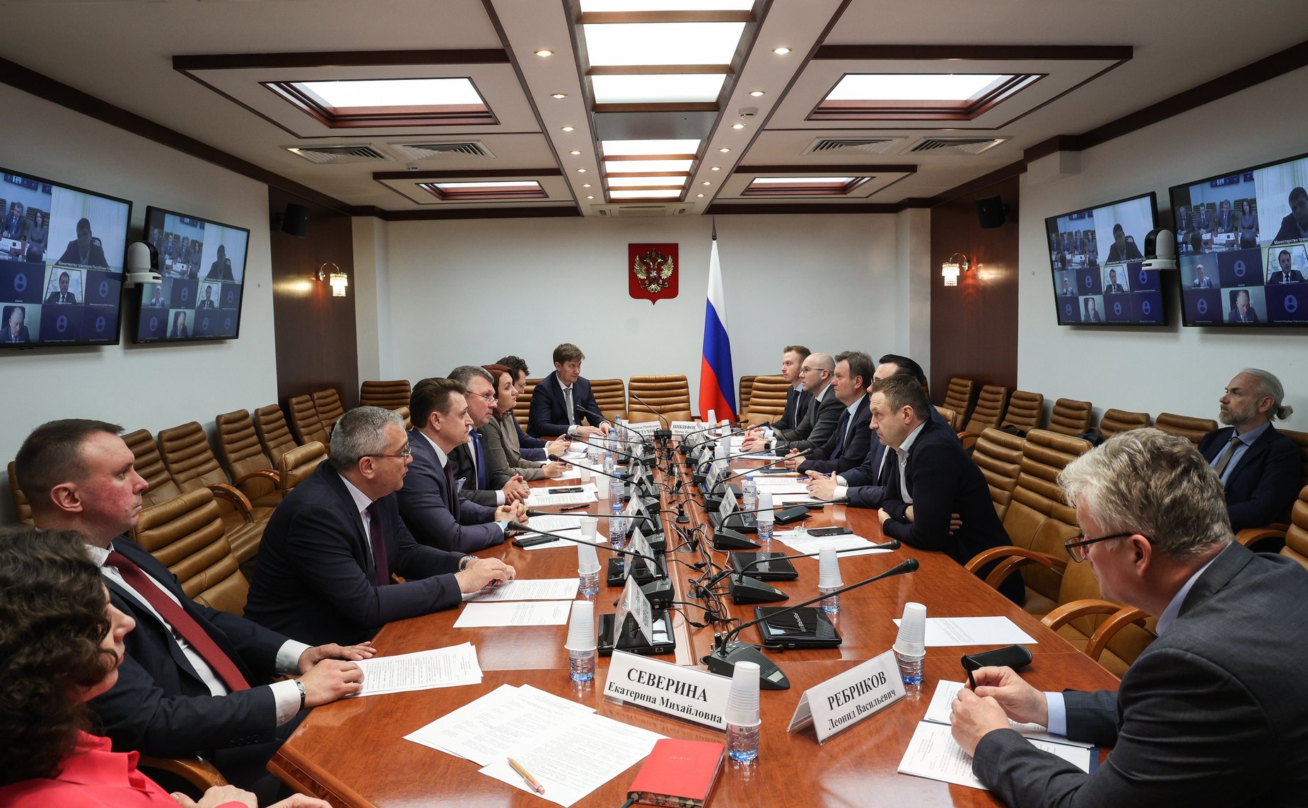 Круглый стол Комитета СФ по экономической политике «О мерах по развитию придорожного сервиса на территории РФ»