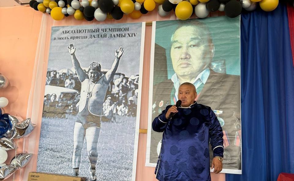 Баир Жамсуев поддержал фестиваль народного творчества в Забайкалье