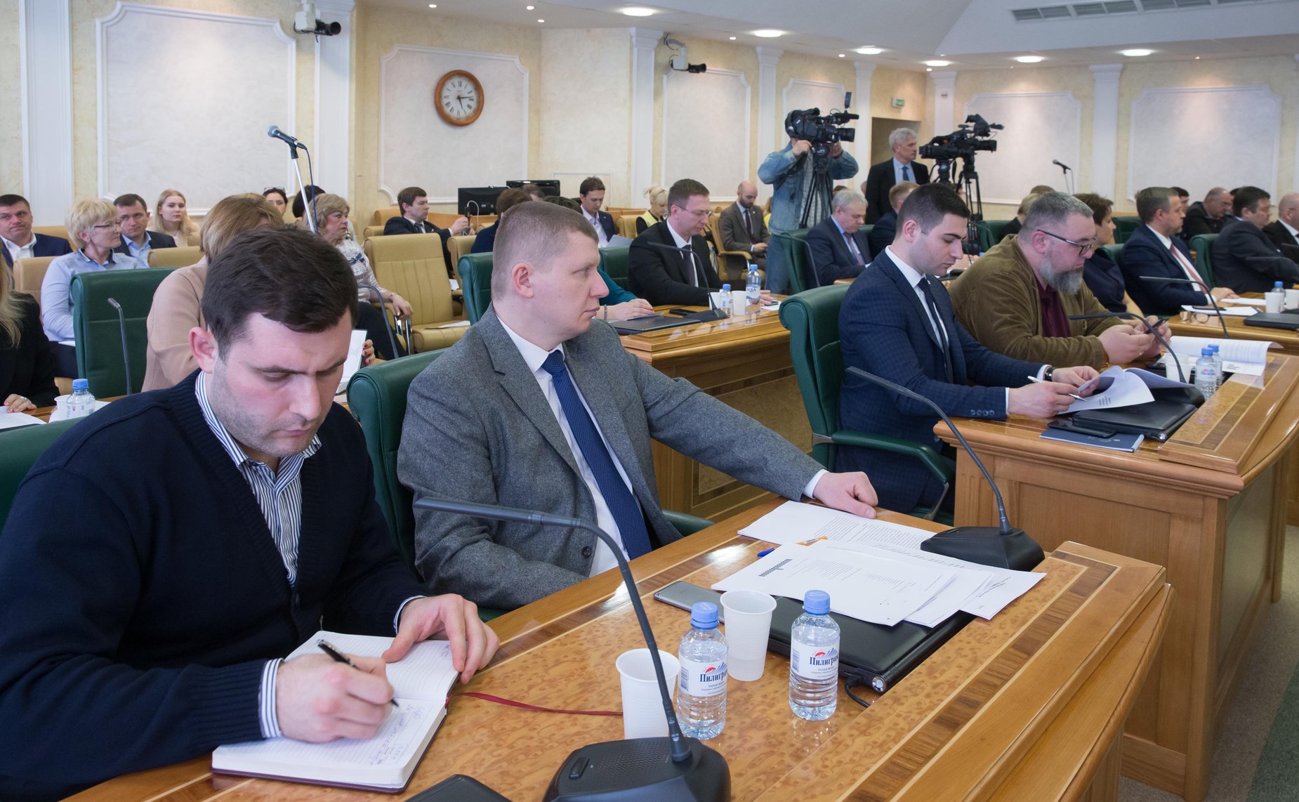 «Круглый стол» комитета СФ по экономической политике