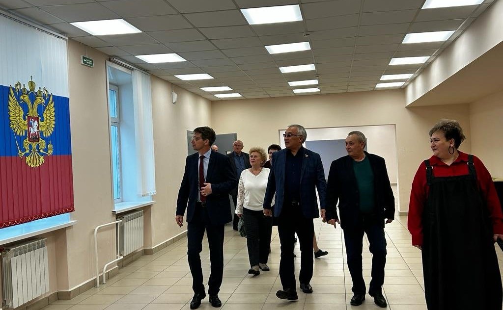 Баир Жамсуев посетил в Забайкальском крае школы, построенные и отремонтированные в прошлом году