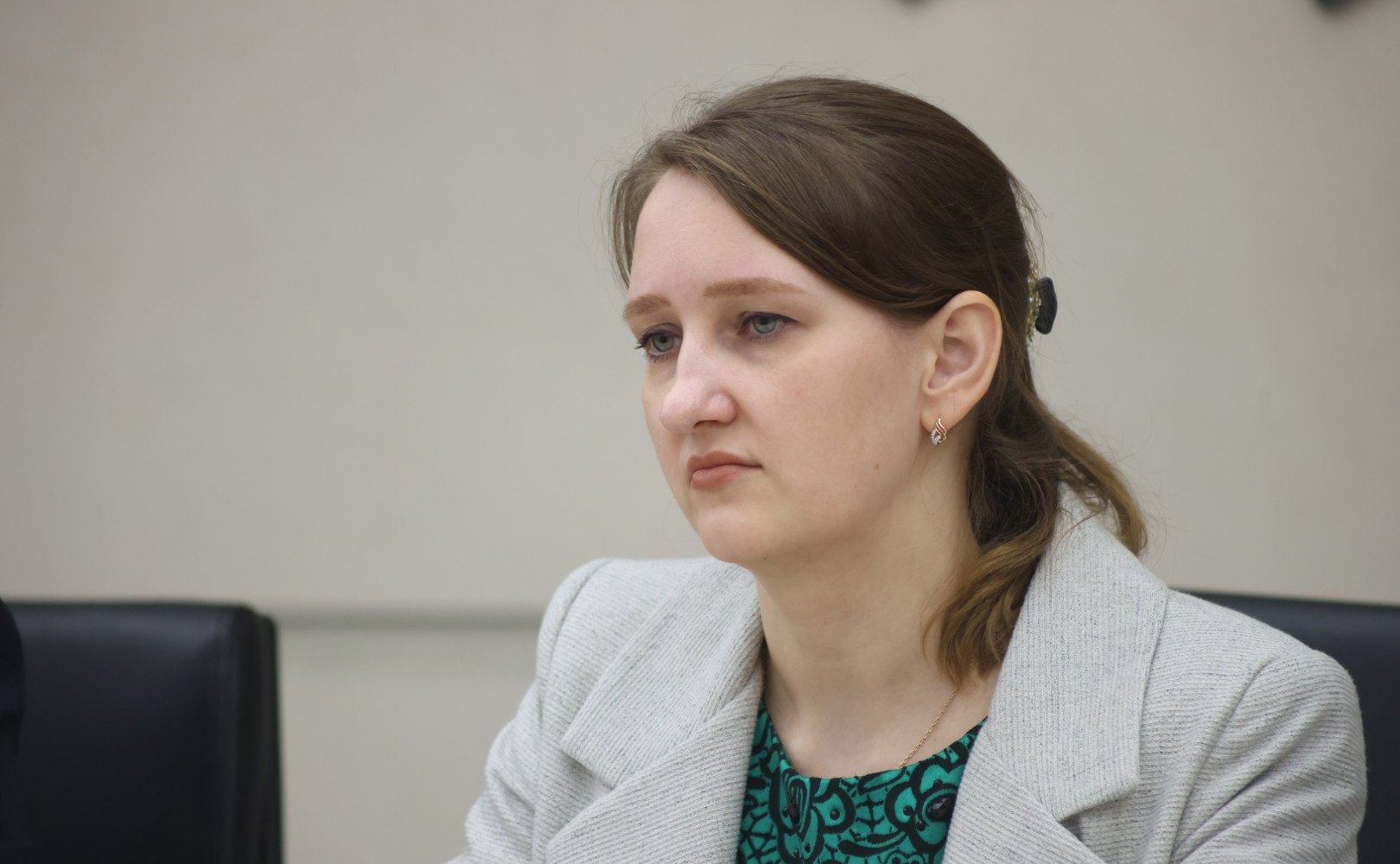 Заместитель Председателя Совета Федерации Юрий Воробьев и губернатор региона Олег Кувшинников приняли участие в церемонии подписания контракта на строительство детского сада в туристической жемчужине Вологодчины городе Кириллове