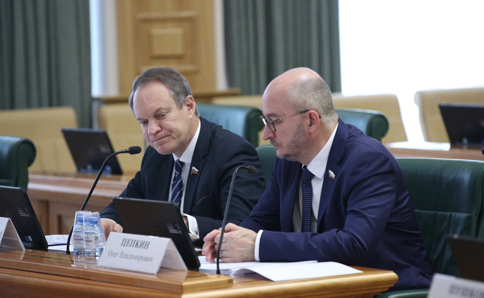 Заседание Комитета СФ по конституционному законодательству и государственному строительству