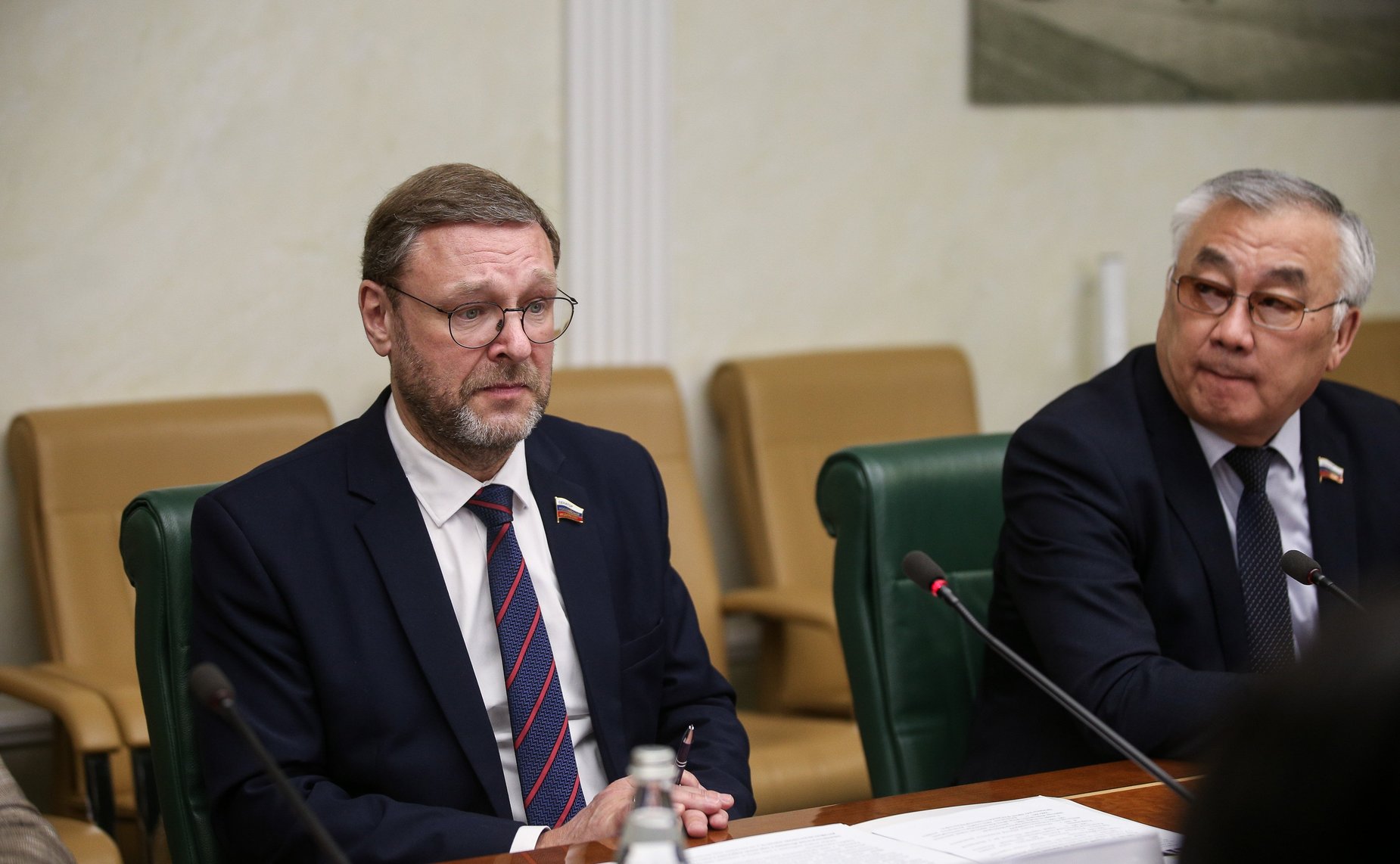 Встреча Константина Косачева с Чрезвычайным и Полномочным Послом Республики Казахстан в Российской Федерации Ермеком Кошербаевым