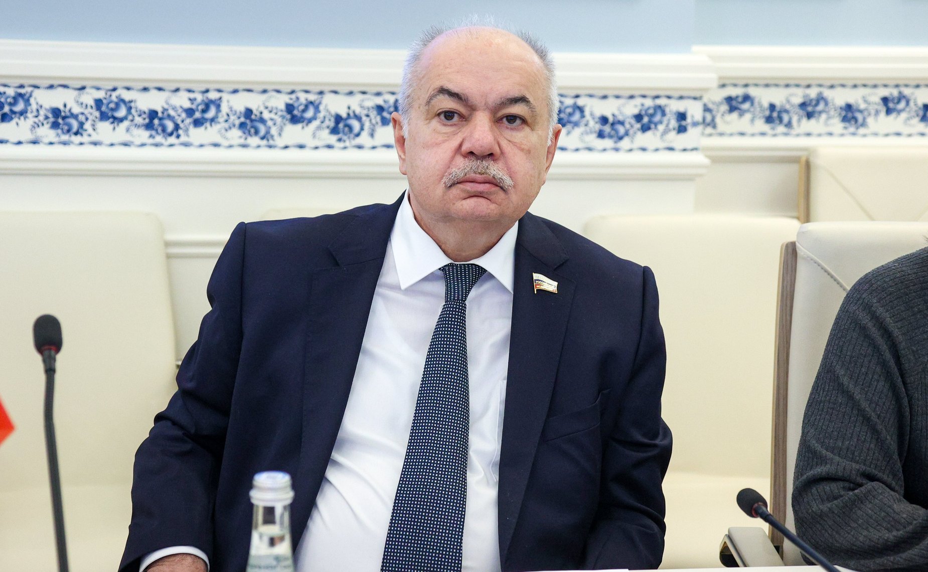 Илья Умаханов