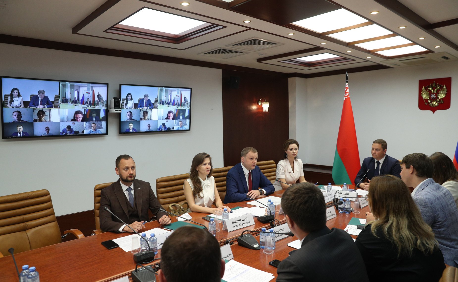 Совместное заседание руководящих органов Палаты молодых законодателей при СФ и Молодежного совета (парламента) при Национальном собрании Республики Беларусь