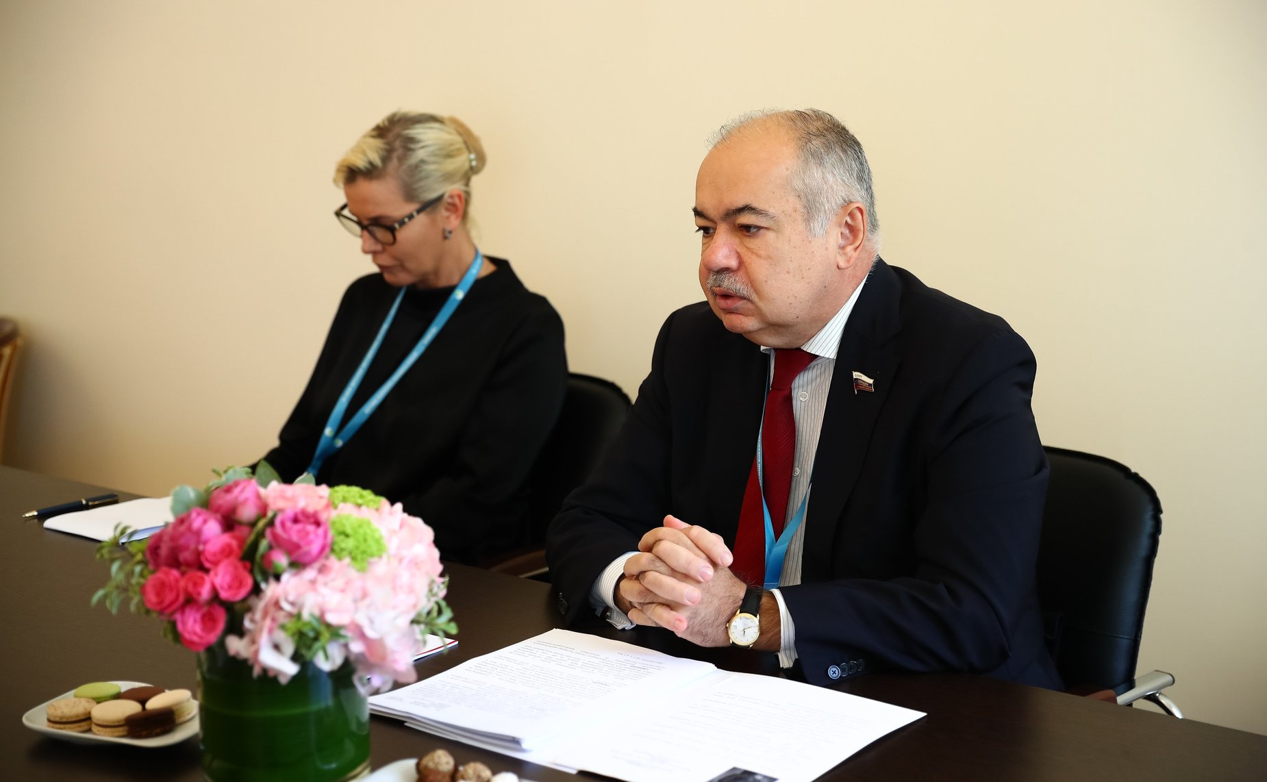 Встреча заместителя Председателя СФ И.Умаханова с заместителем Председателя Сената Оли Мажилиса Республики Узбекистан С.Артыковой