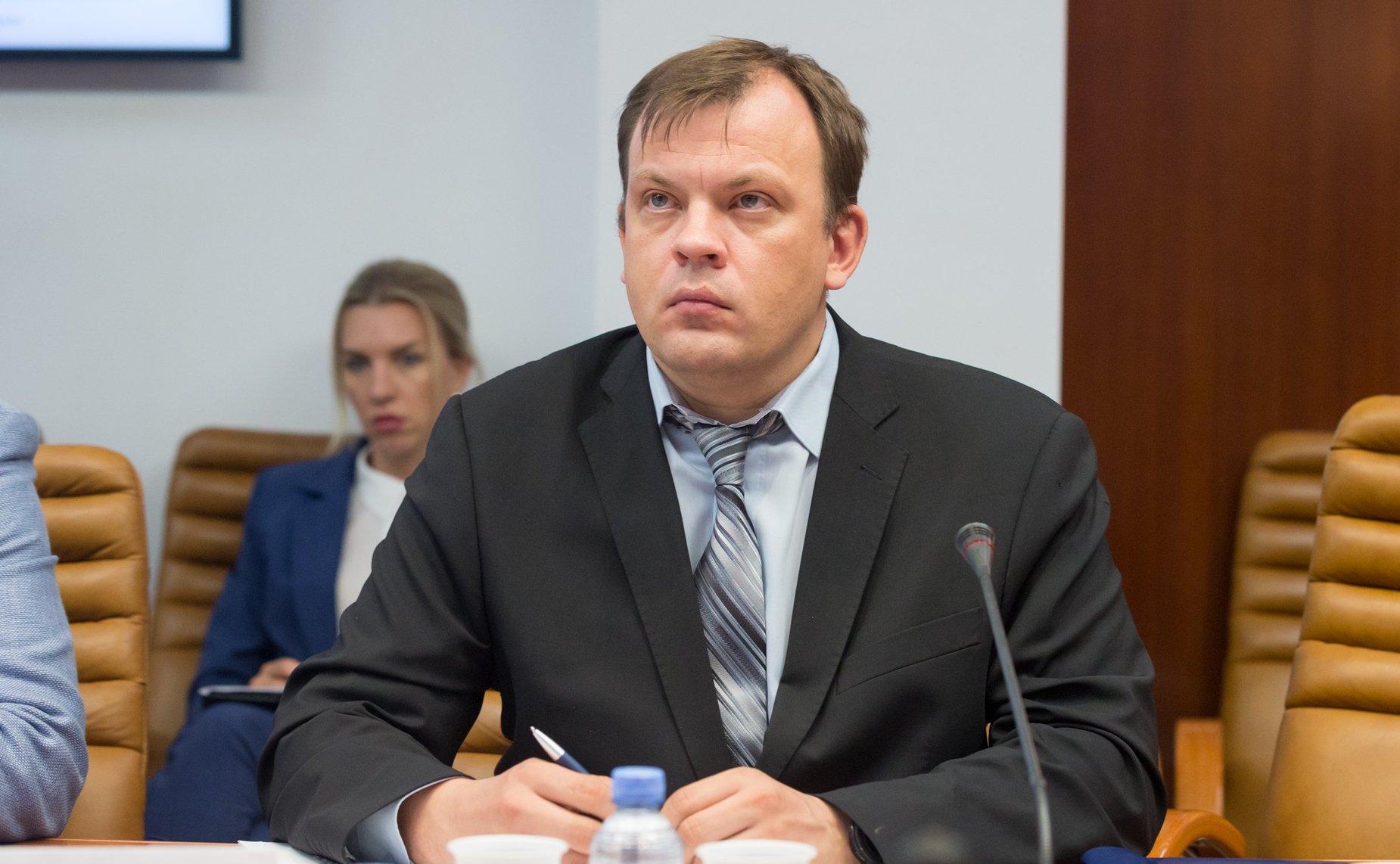 Совещание Комитета СФ по бюджету и финансовым рынкам на тему «Об эффективности применения налоговых льгот, установленных законодательством РФ для инновационных научно-технологических центров»