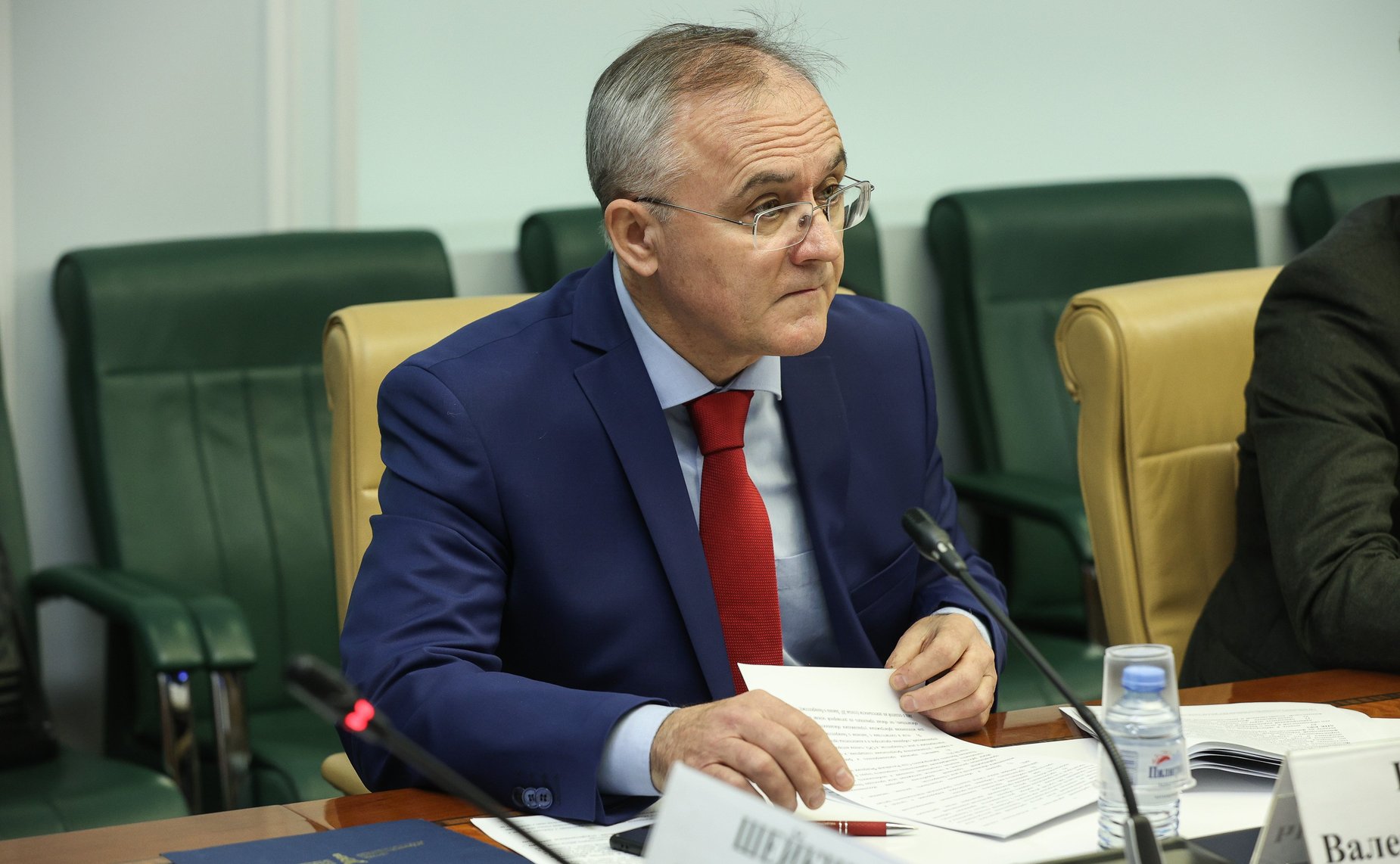 Круглый стол Комитета СФ по конституционному законодательству и государственному строительству