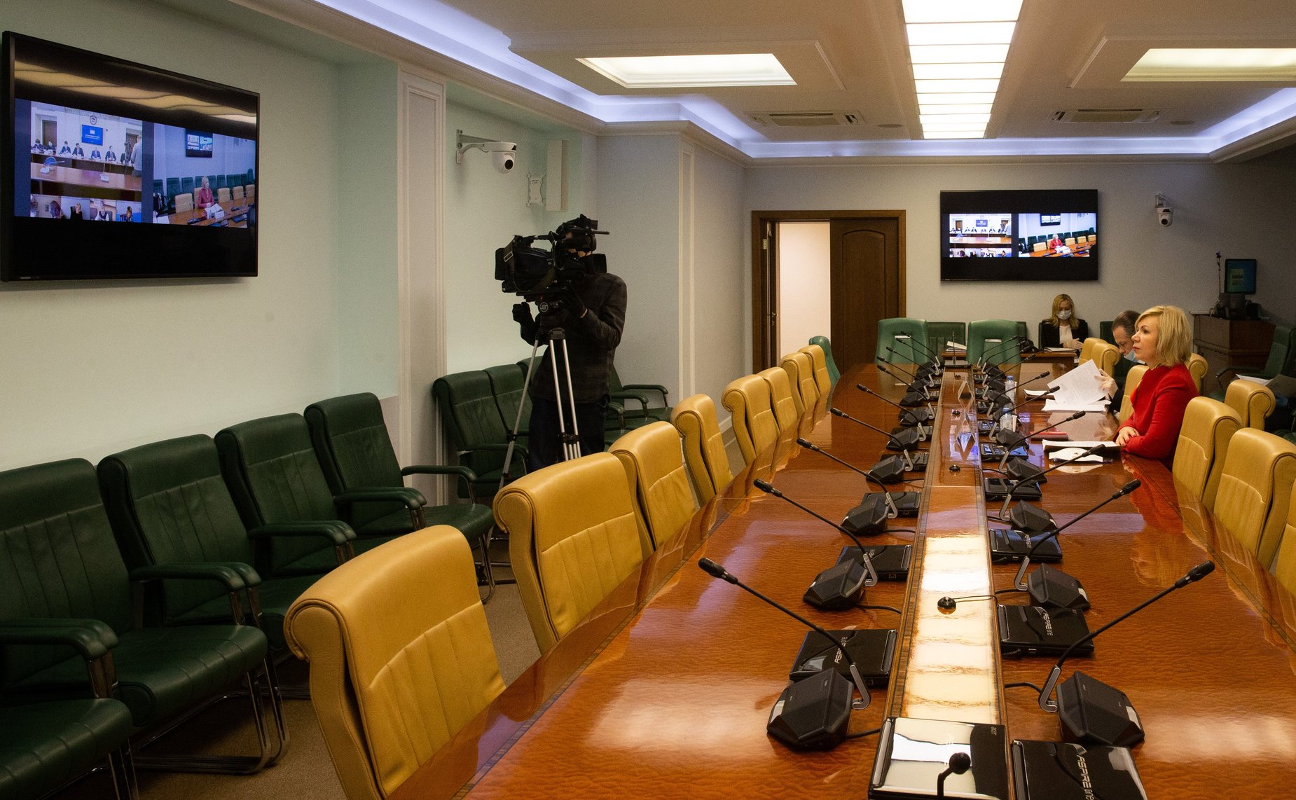 Заседание рабочей группы по парламентскому контролю за обеспечением бесплатным горячим питанием учеников начальных классов