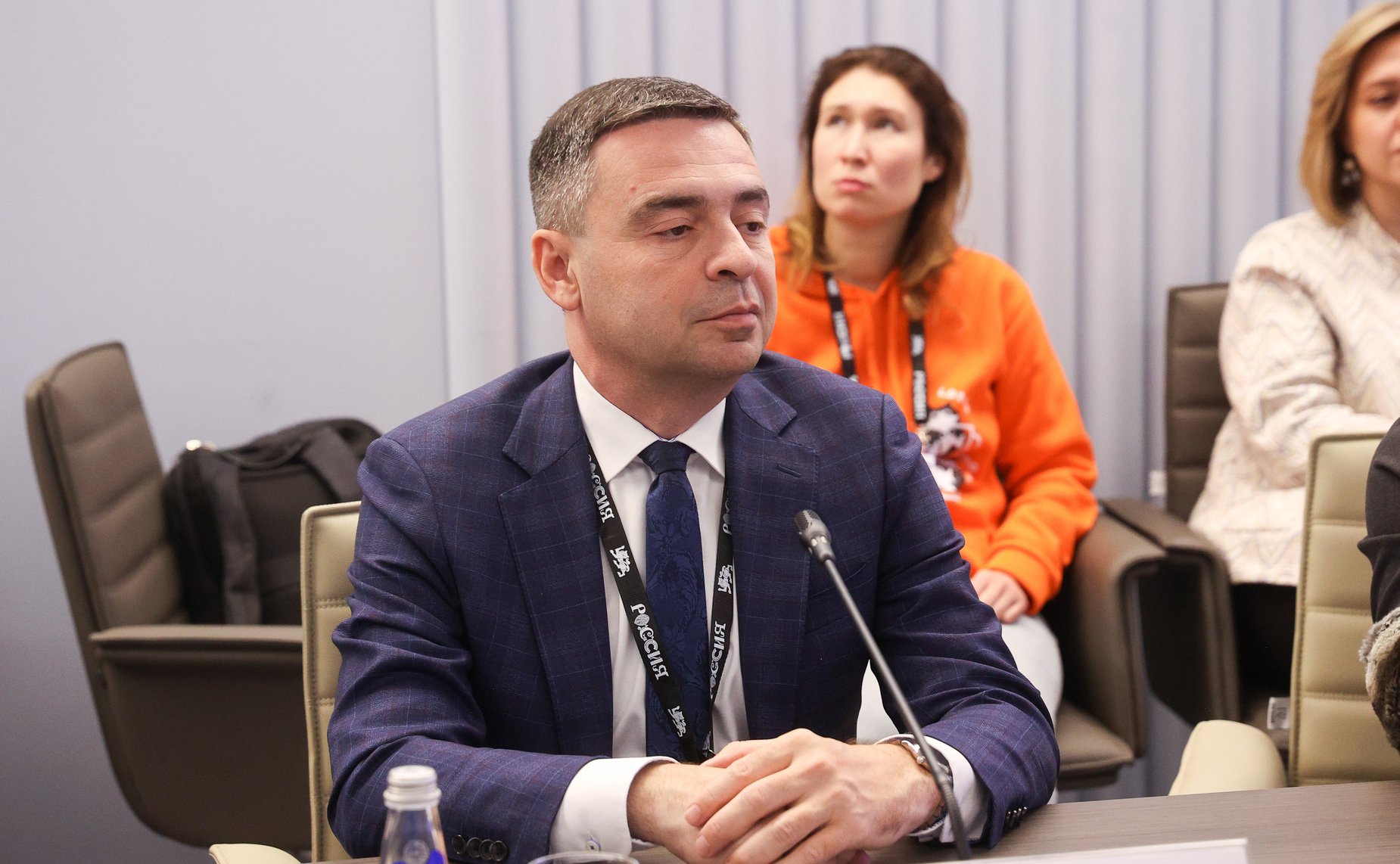 Заместитель Председателя СФ Инна Святенко приняла участие в дискуссии «Мастерская театральных кейсов. Театр как терапия»