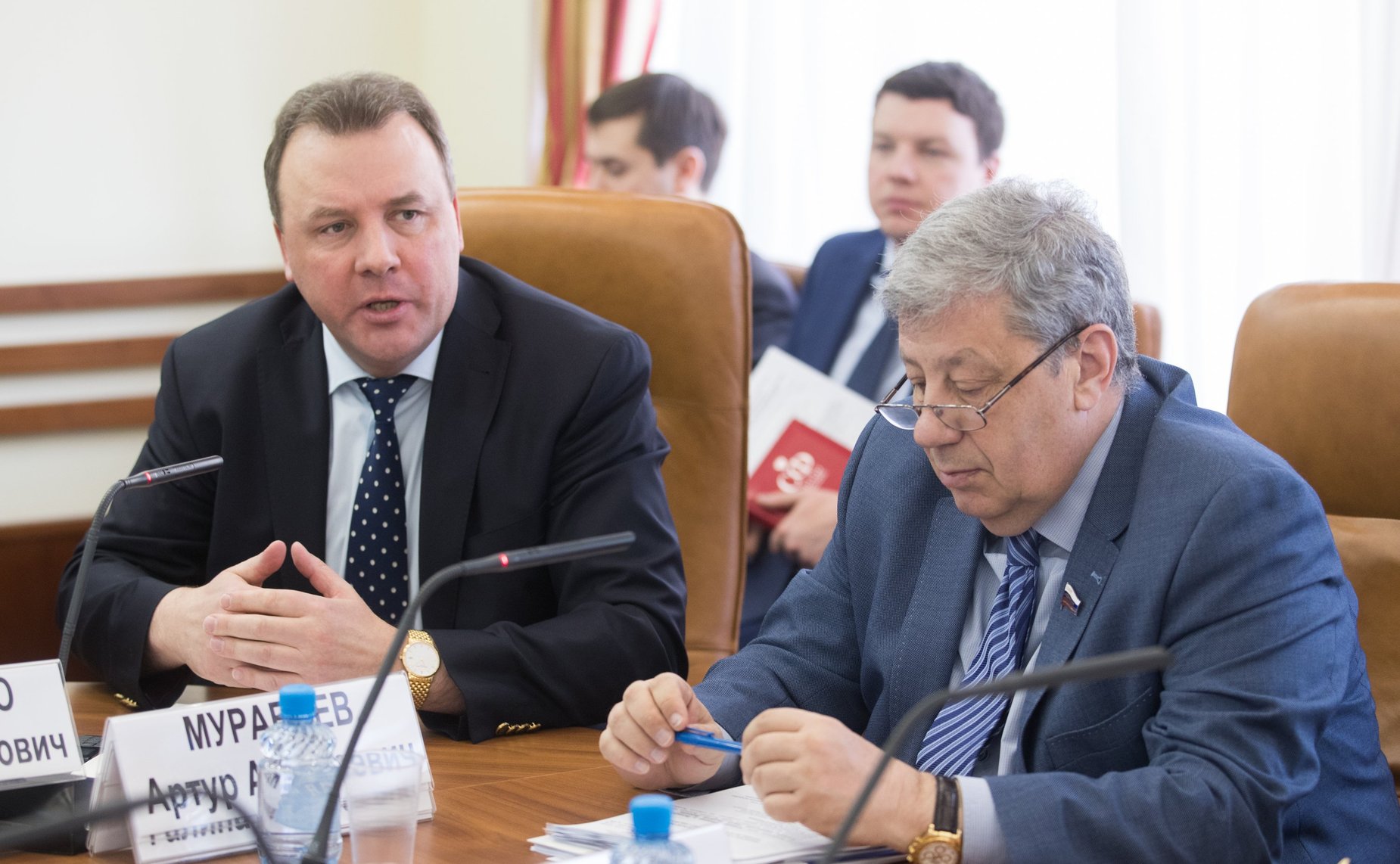 А. Муравьев и А. Чернецкий