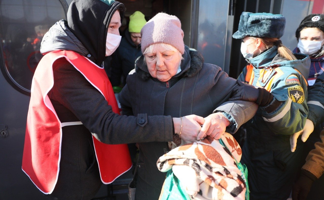 Наталия Косихина провела ряд встреч в регионе по вопросам размещения беженцев из Донбасса, организации и отправки гуманитарных грузов