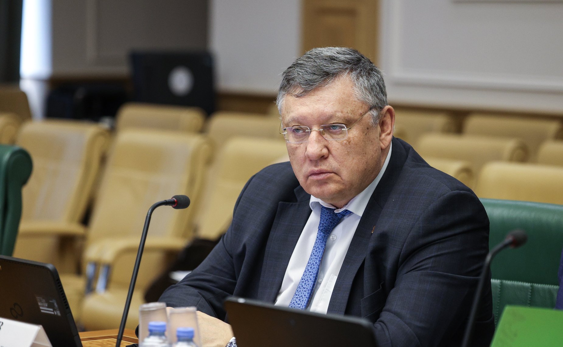 Заседание Комитета СФ по конституционному законодательству и государственному строительству