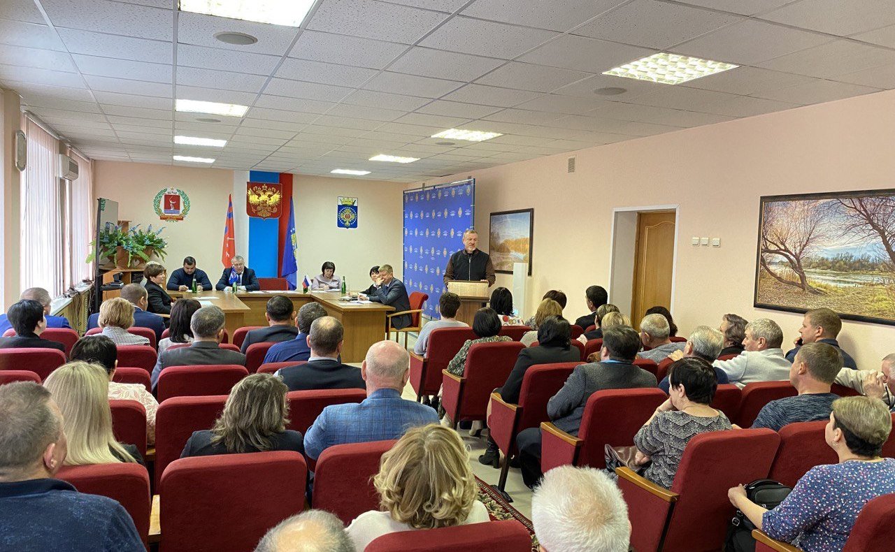Сергей Горняков провел встречи с активом Алексеевского, Нехаевского, Урюпинского и Новониколаевского районов