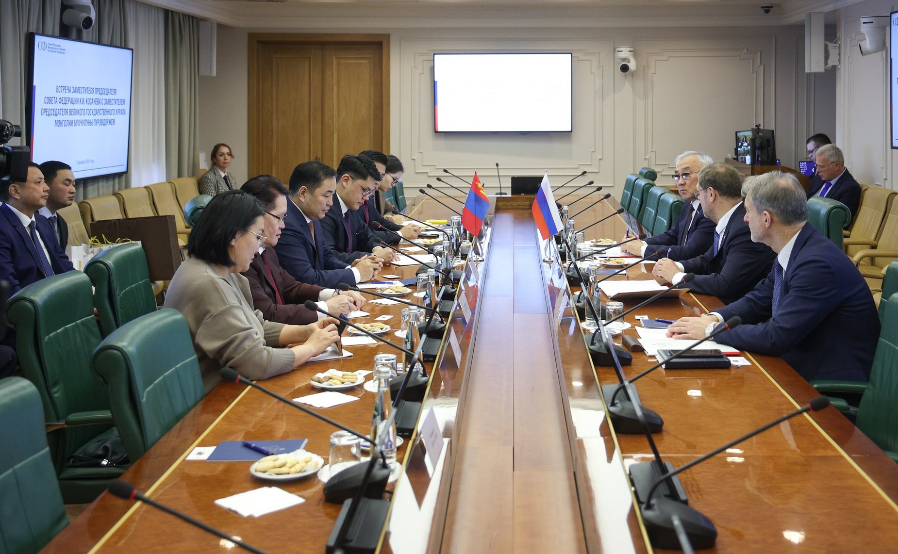 Встреча заместителя Председателя Совета Федерации Константина Косачева с заместителем Председателя Великого Государственного Хурала Монголии