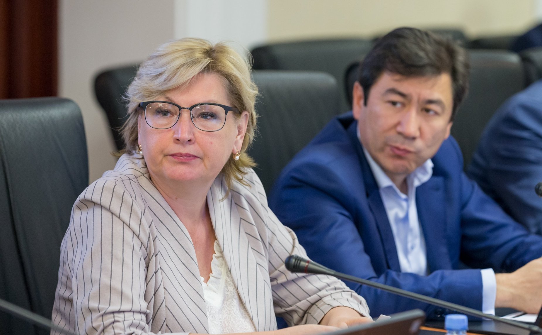 Совещание на тему «О развитии производства сухих молочных адаптированных смесей для детей раннего возраста (заменителей женского молока) и их ингредиентов в Российской Федерации»