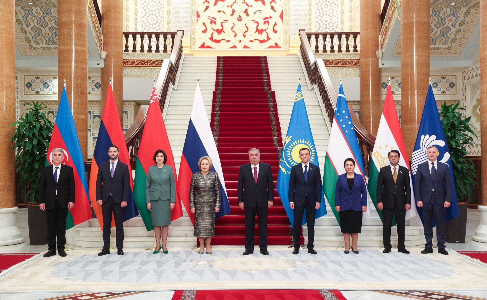 Встреча глав парламентских делегаций государств-участников МПА СНГ с Президентом Республики Таджикистан Эмомали Рахмоном