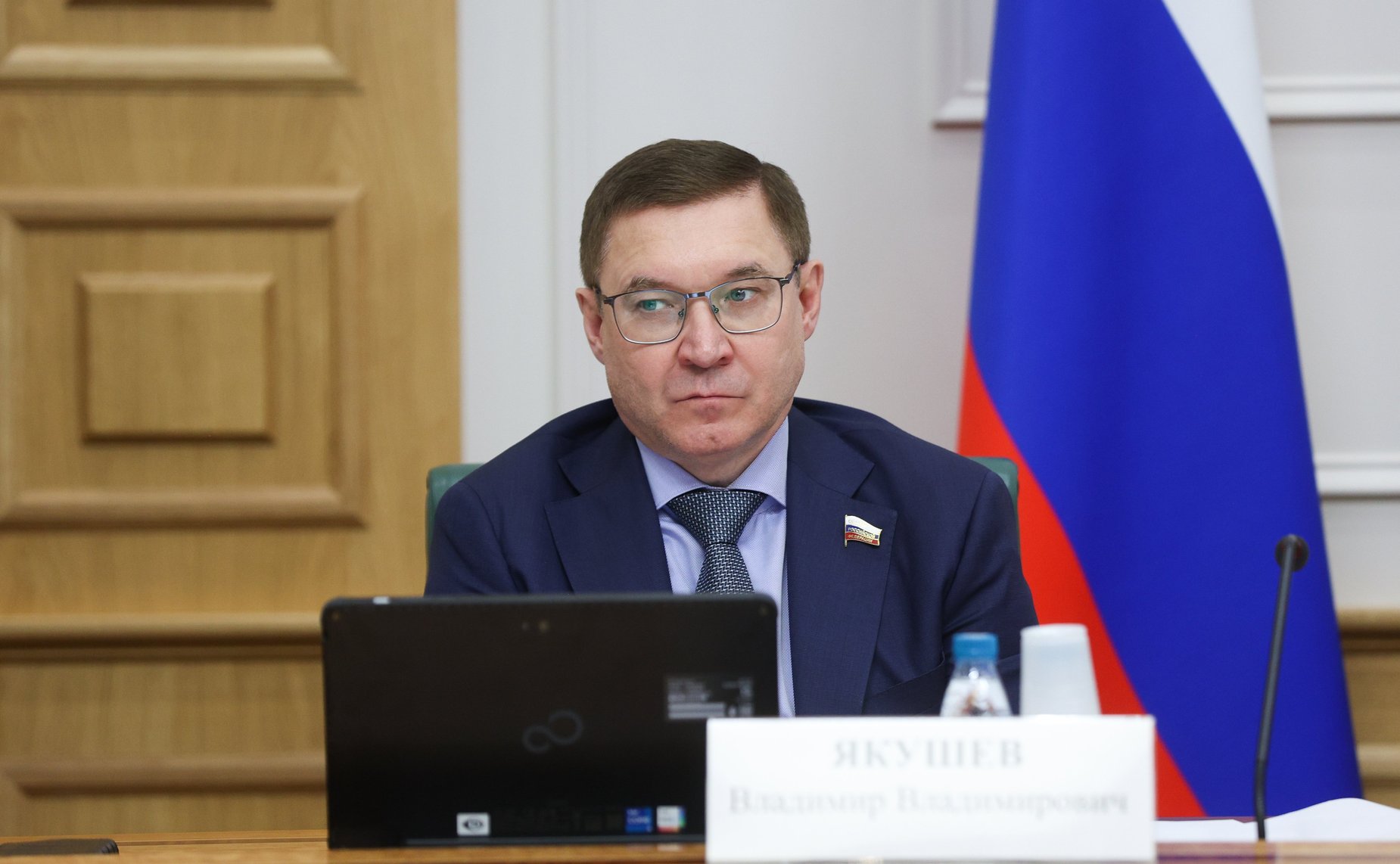 Владимир Якушев
