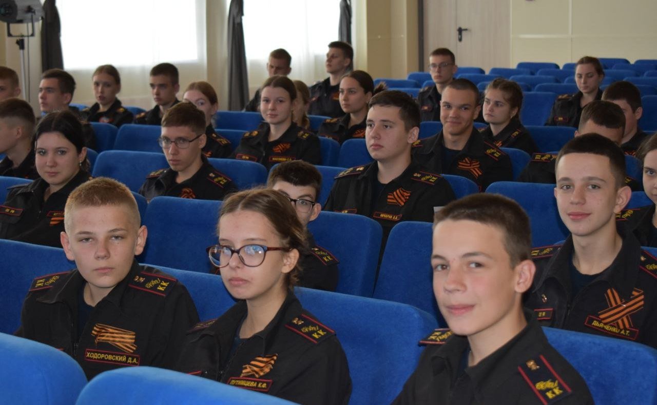 Екатерина Алтабаева побывала в кадетском корпусе Следственного комитета Российской Федерации им. В.И. Истомина