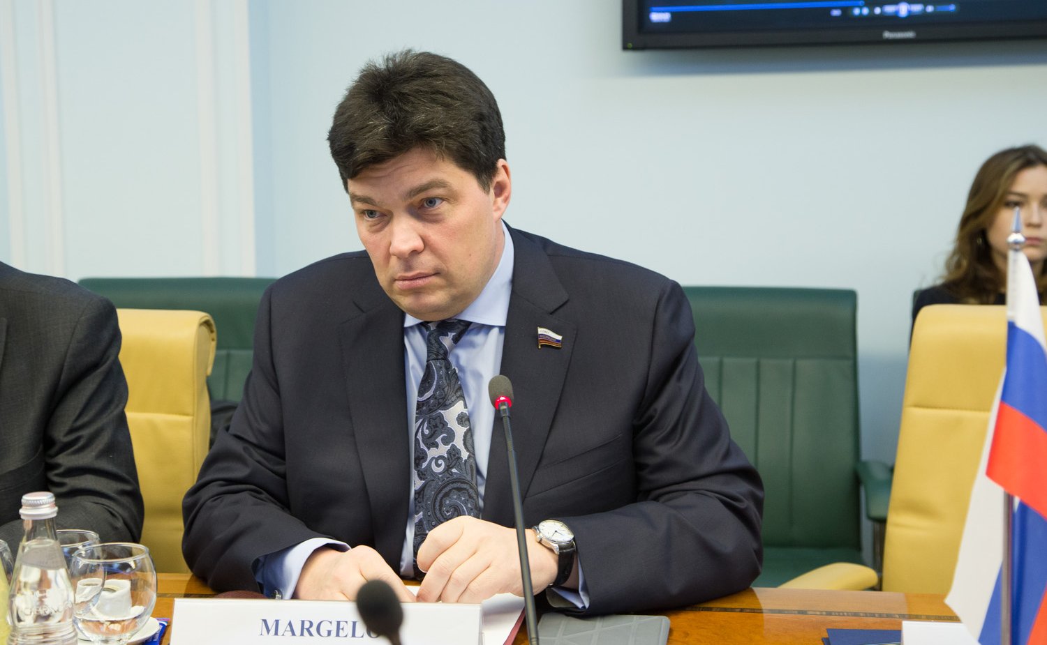 19-12 М. Маргелов на встрече с делегацией Комитета по международным делам, обороне и вооруженным силам Сената Французской Республики 5