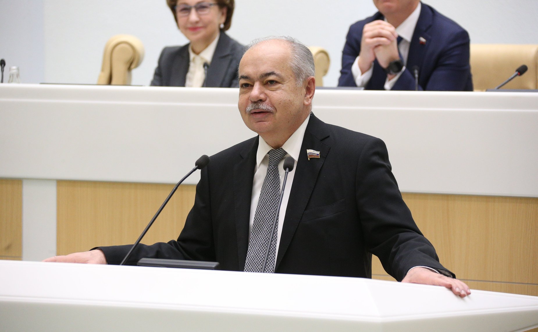 Ильяс Умаханов