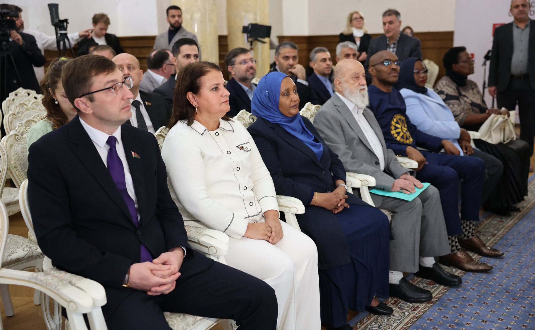 Церемония визирования заявления участников Парламентского движения столиц стран БРИКС