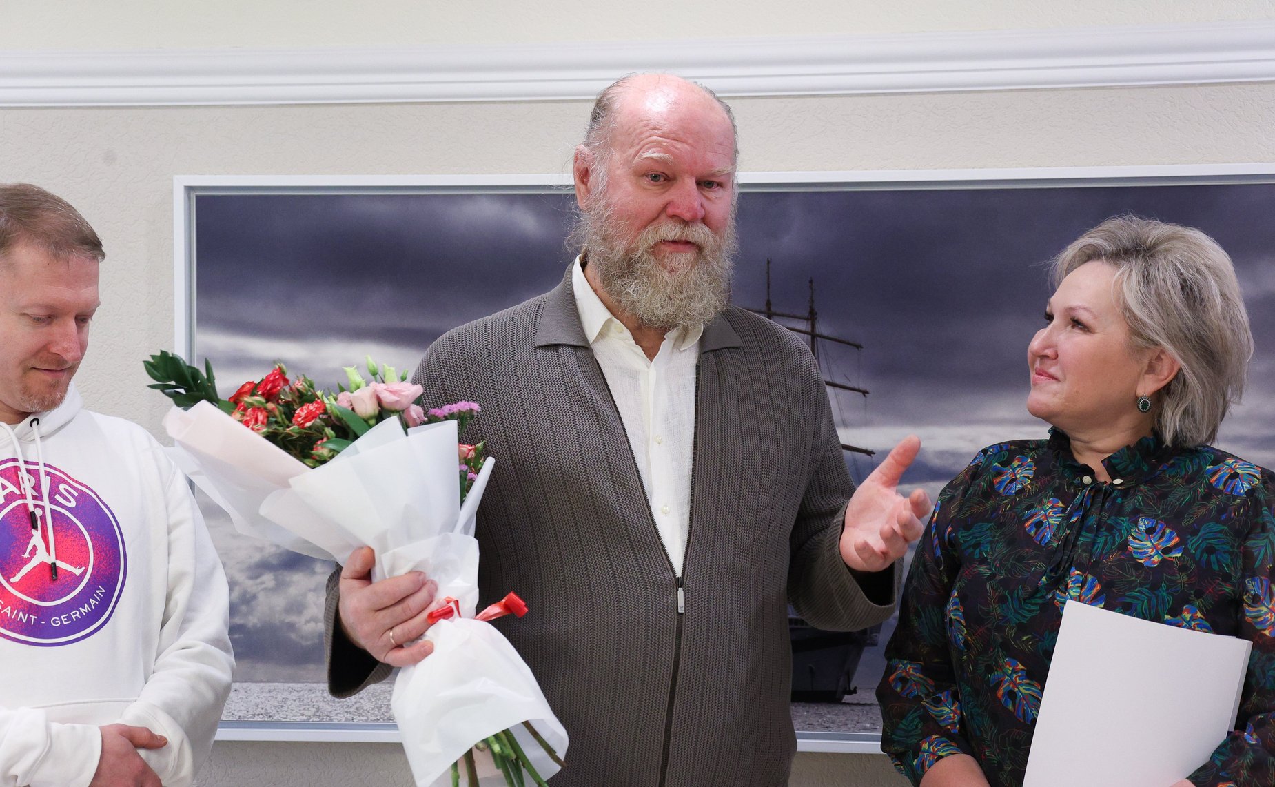 В Совете Федерации открылась выставка «Созвездие Творцов: Душа в Искусстве»