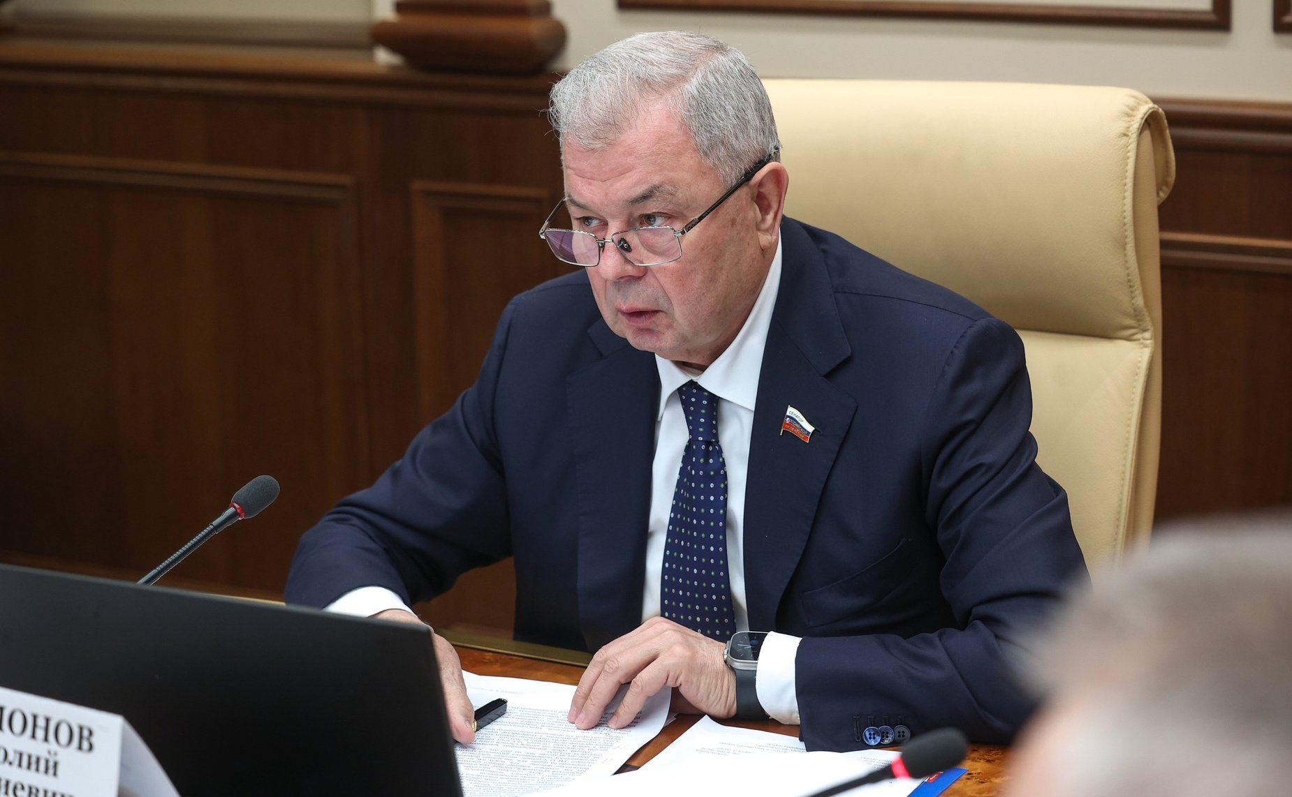 Анатолий Артамонов