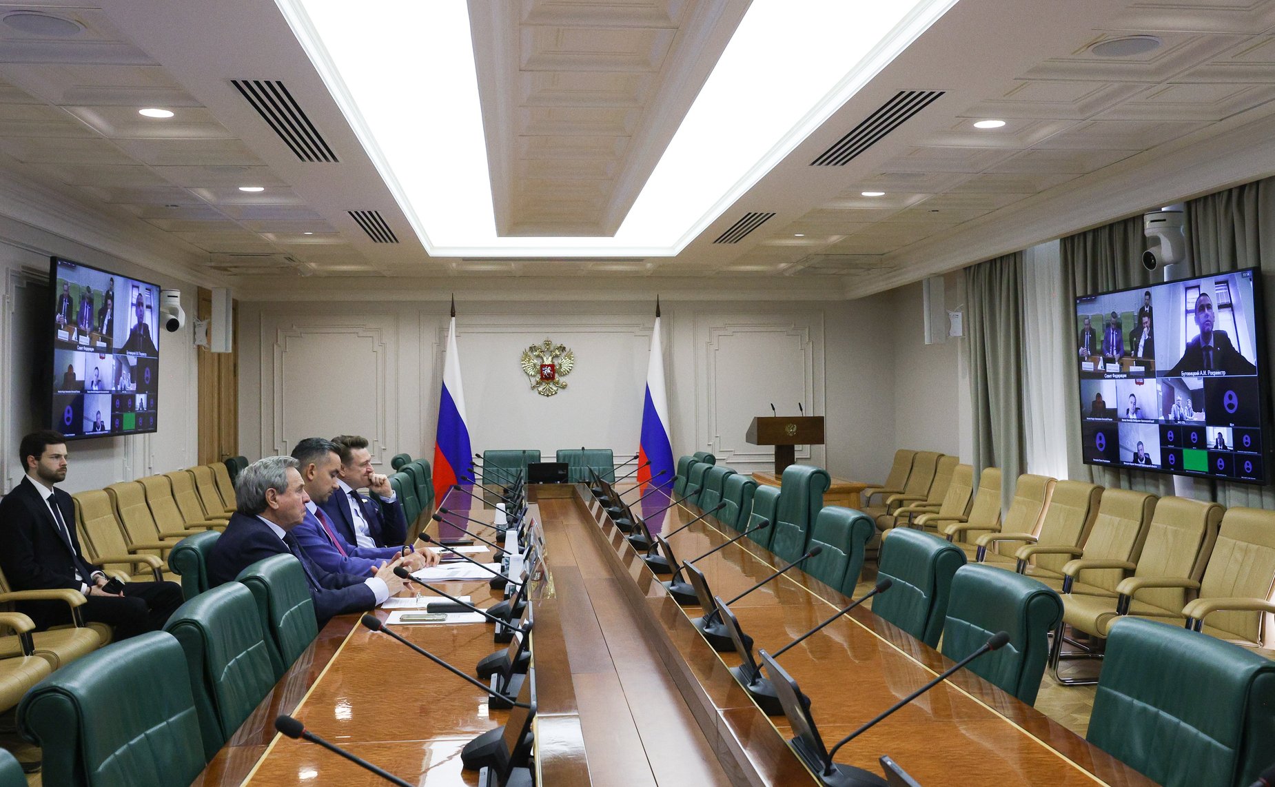 Круглый стол Комитета СФ по экономической политике на тему «Проблемы бесхозяйного имущества в Российской Федерации»